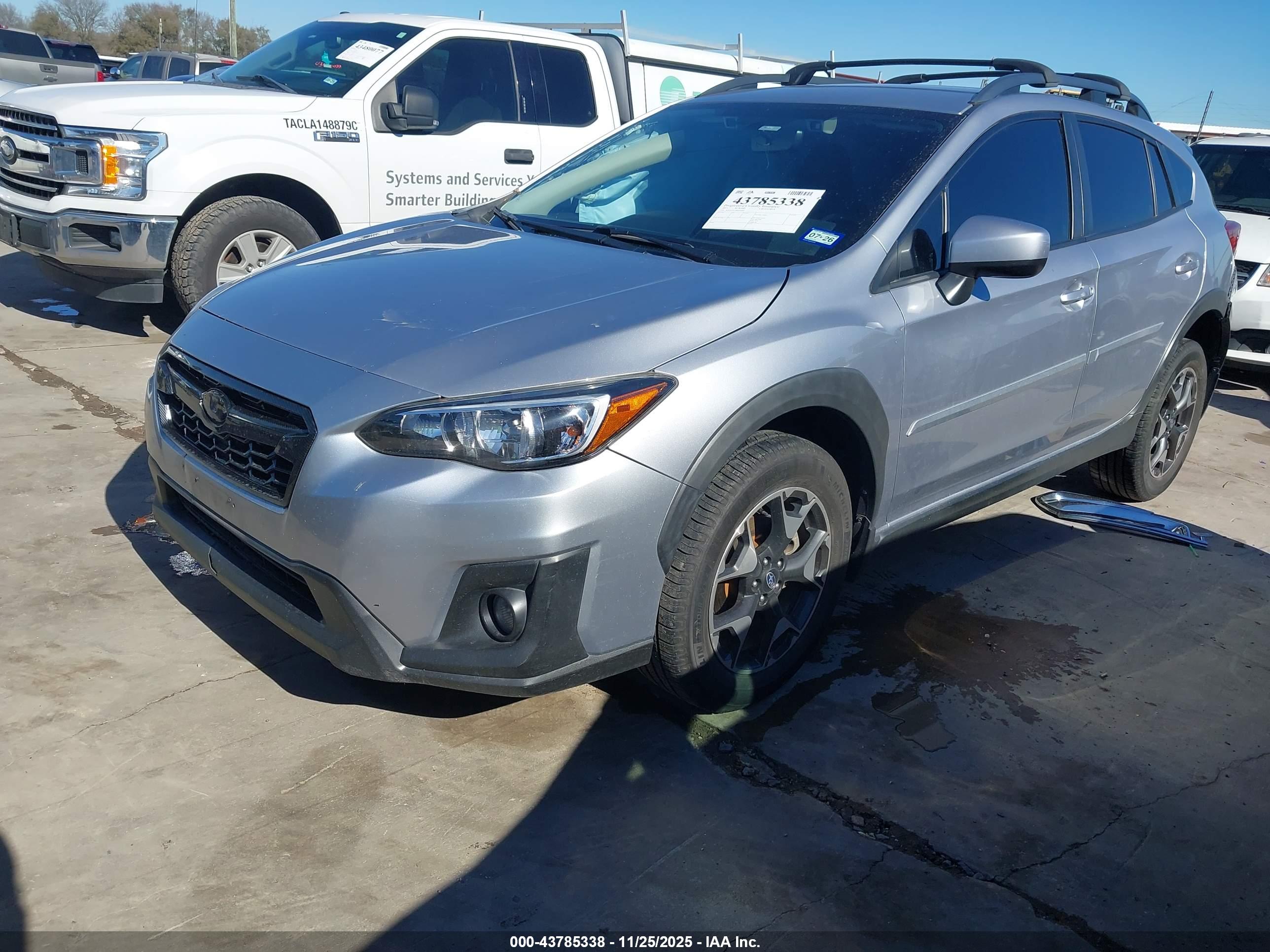 SUBARU CROSSTREK image 2