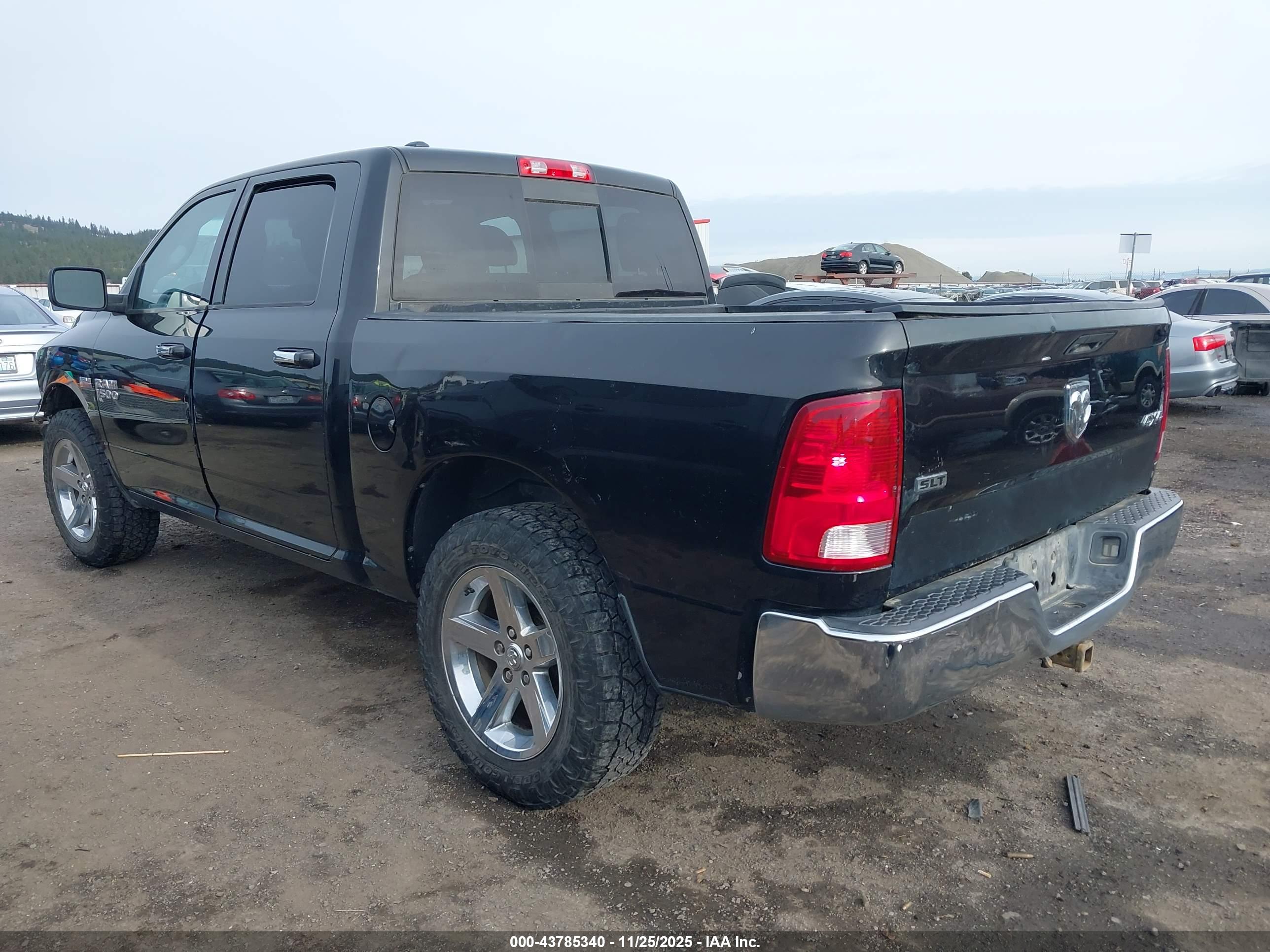 RAM 1500 image 3