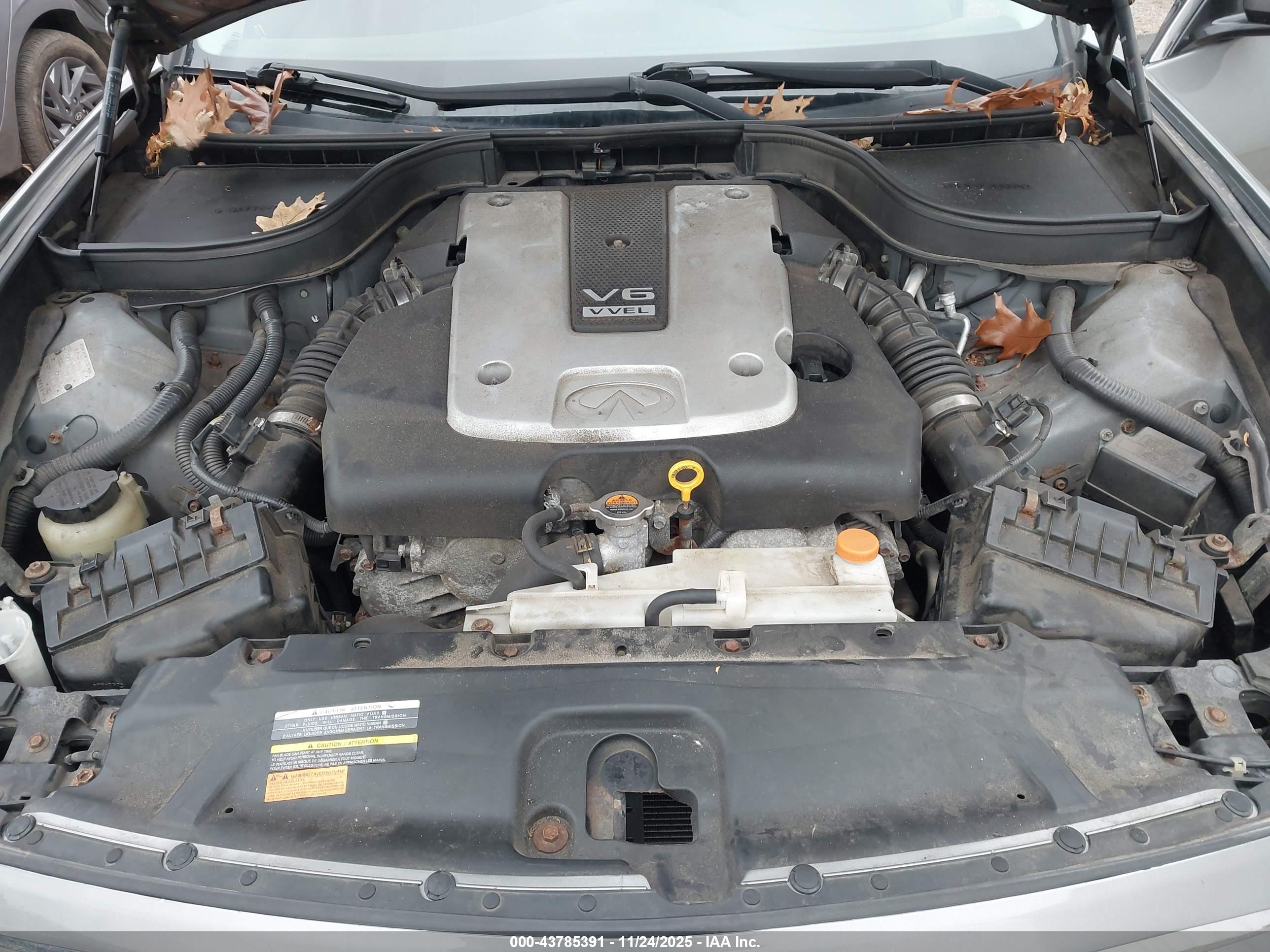 INFINITI G37X image 10