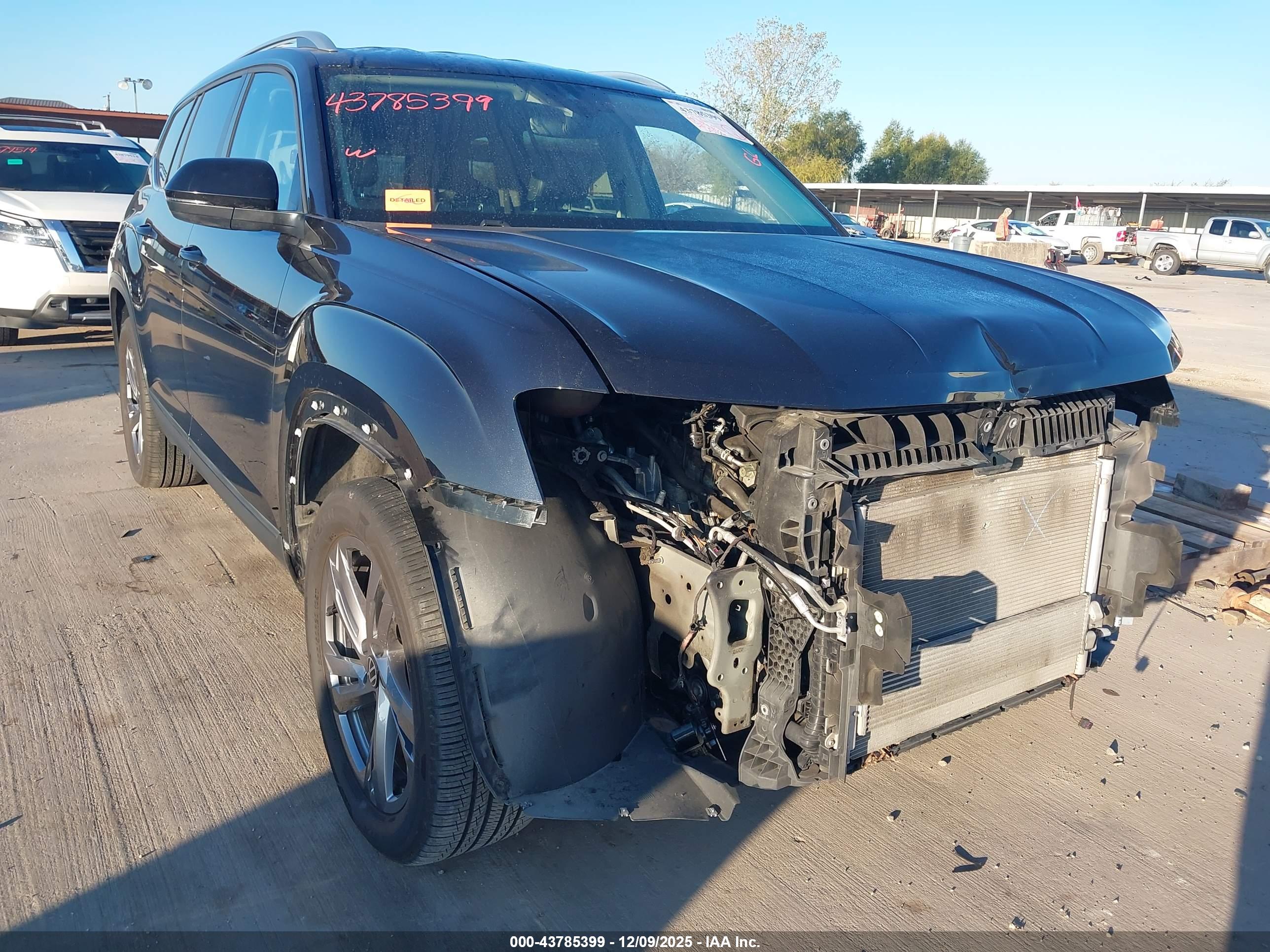VOLKSWAGEN ATLAS image 6