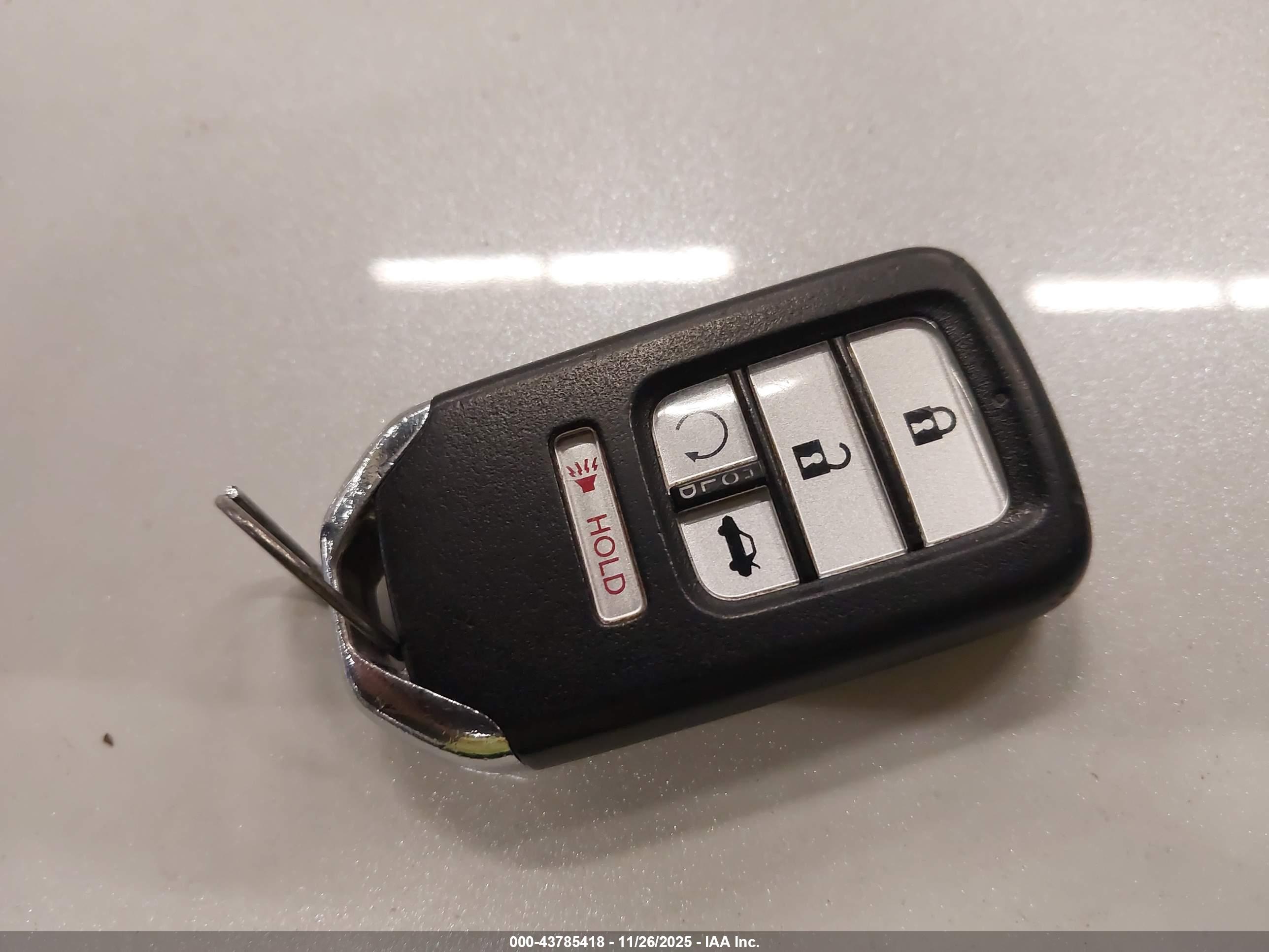 HONDA ACCORD image 11