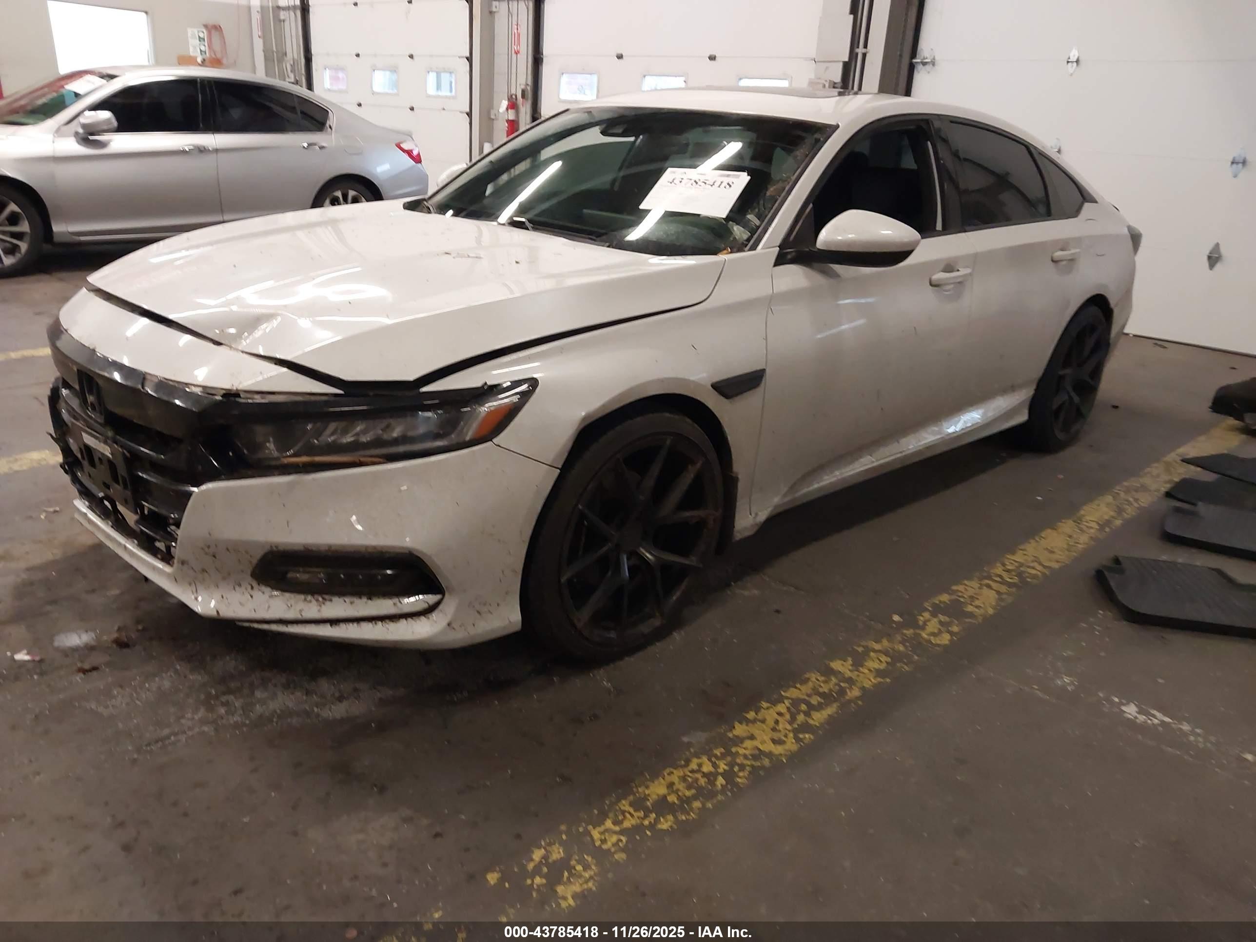 HONDA ACCORD image 2