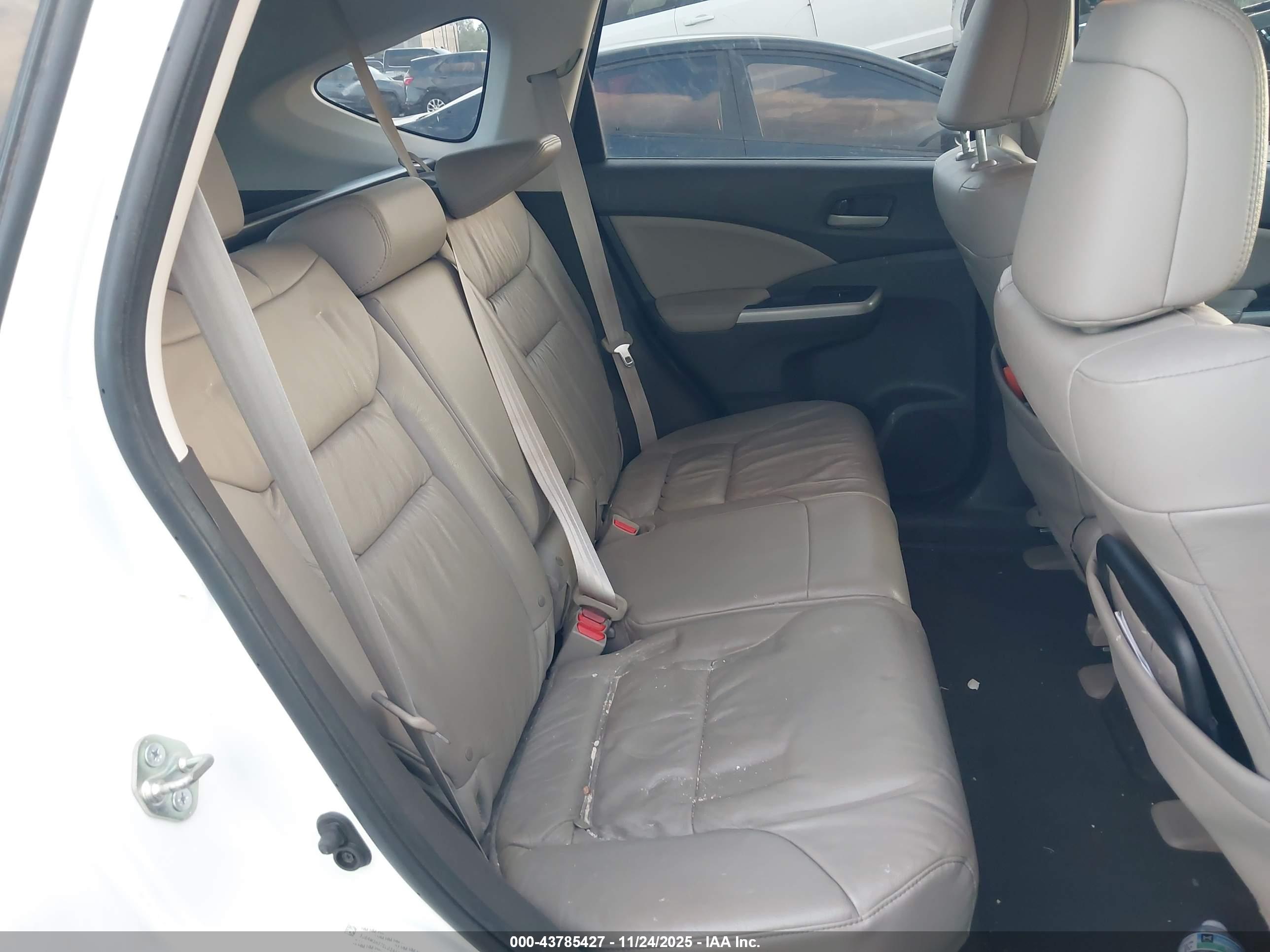 HONDA CR-V image 8