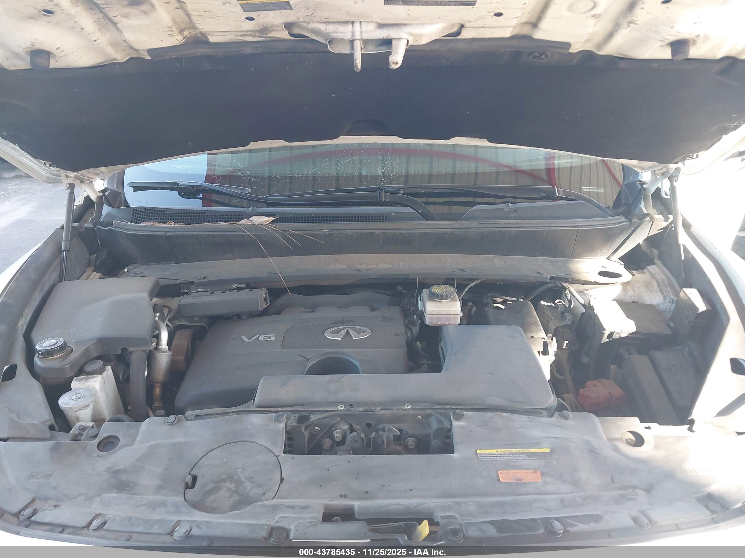 INFINITI QX60 image 10