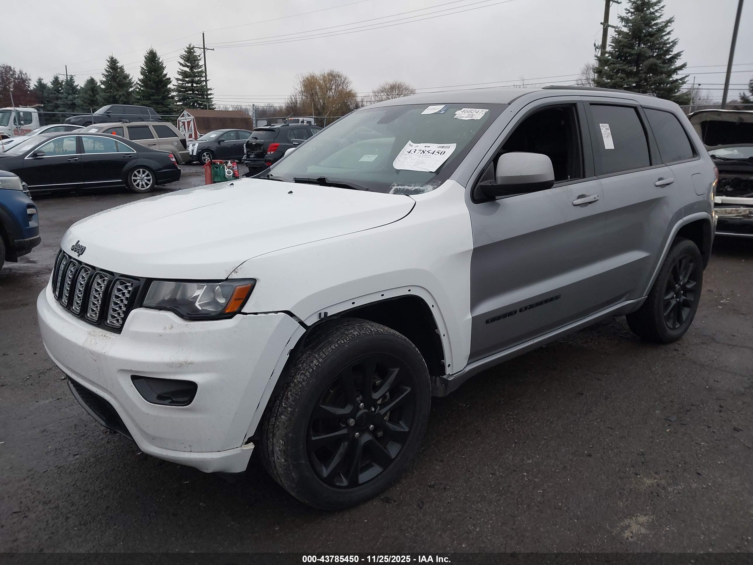 JEEP GRAND image 2