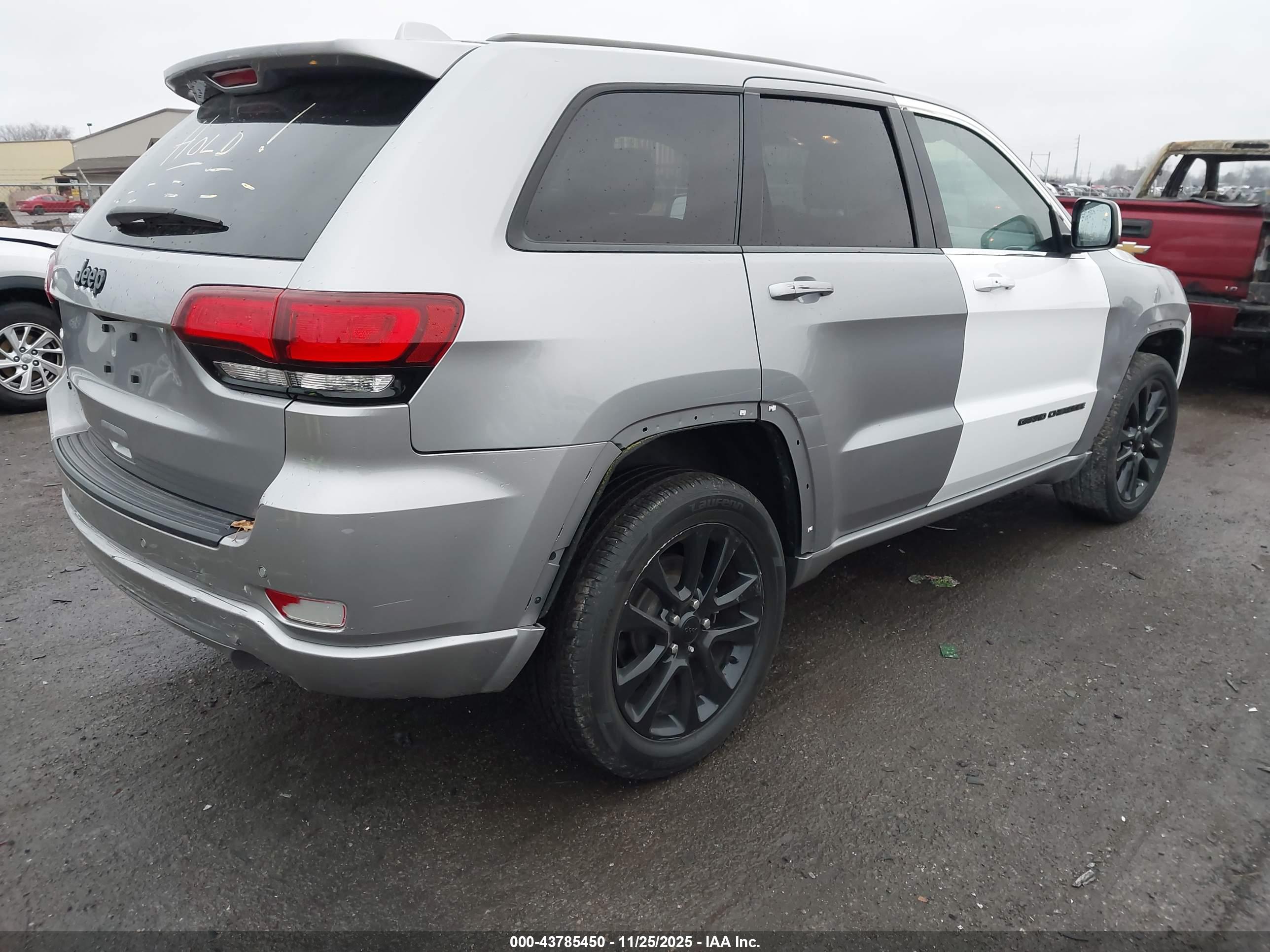 JEEP GRAND image 4
