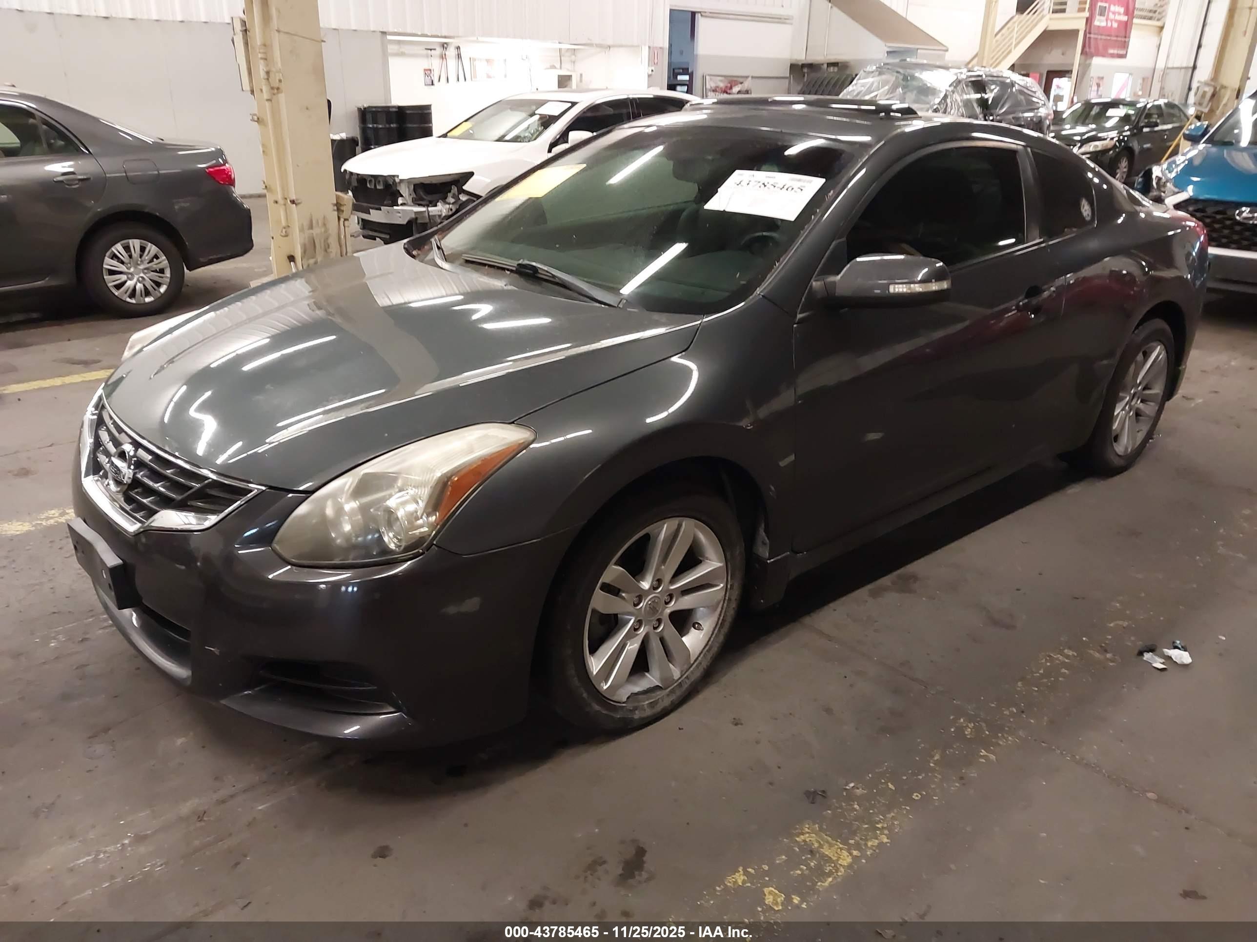 NISSAN ALTIMA image 2