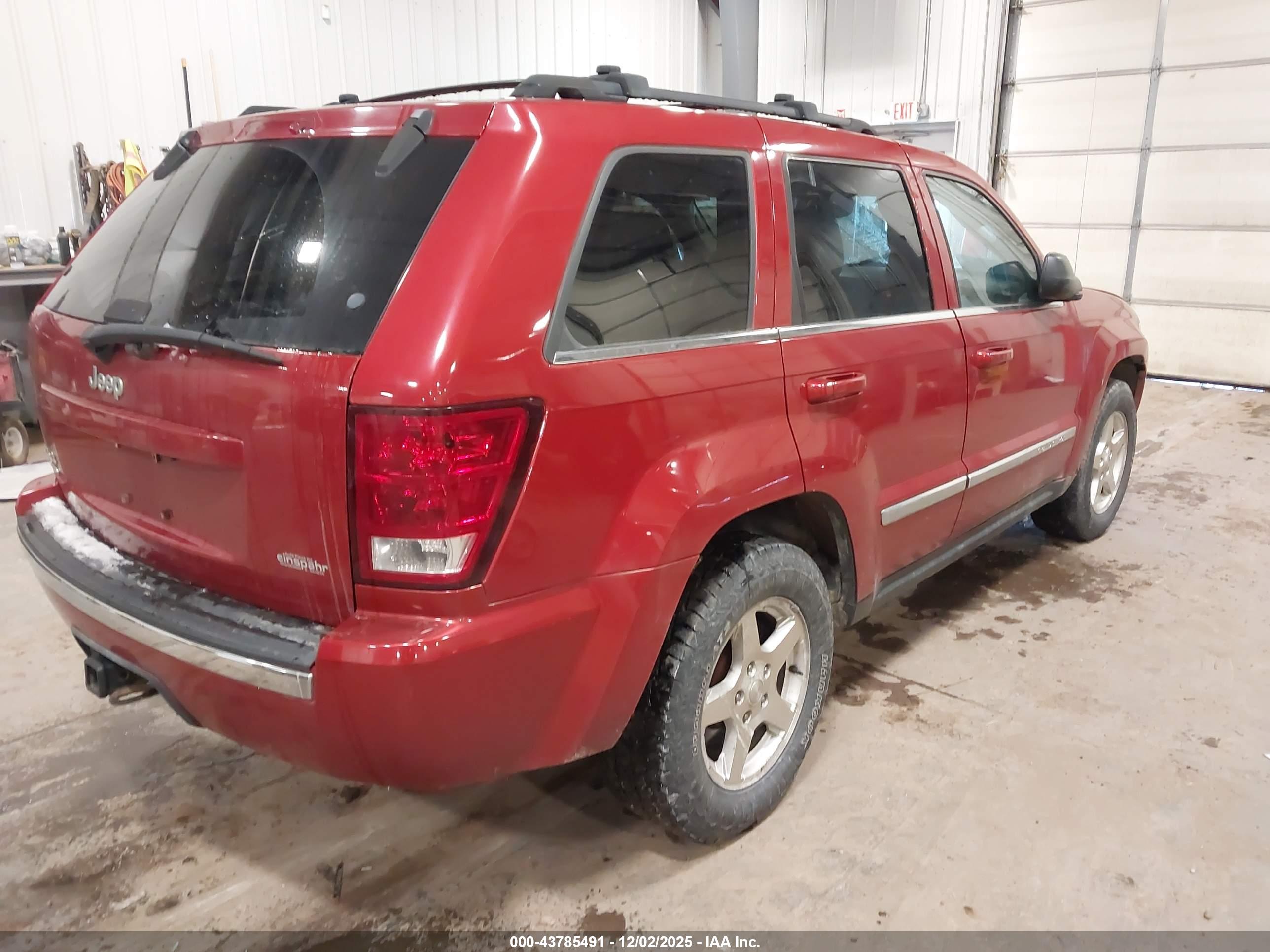 JEEP GRAND image 4