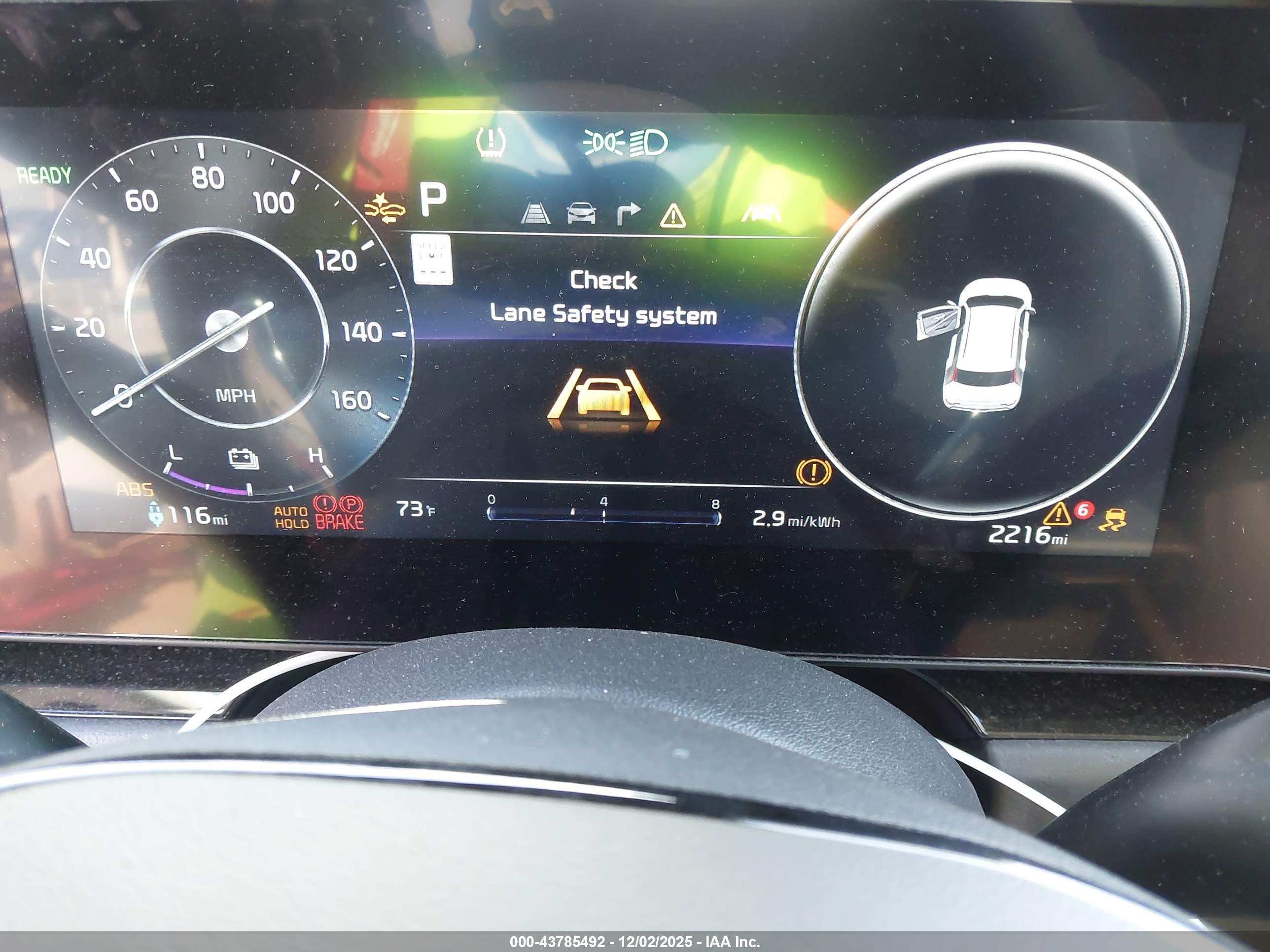 KIA NIRO image 7