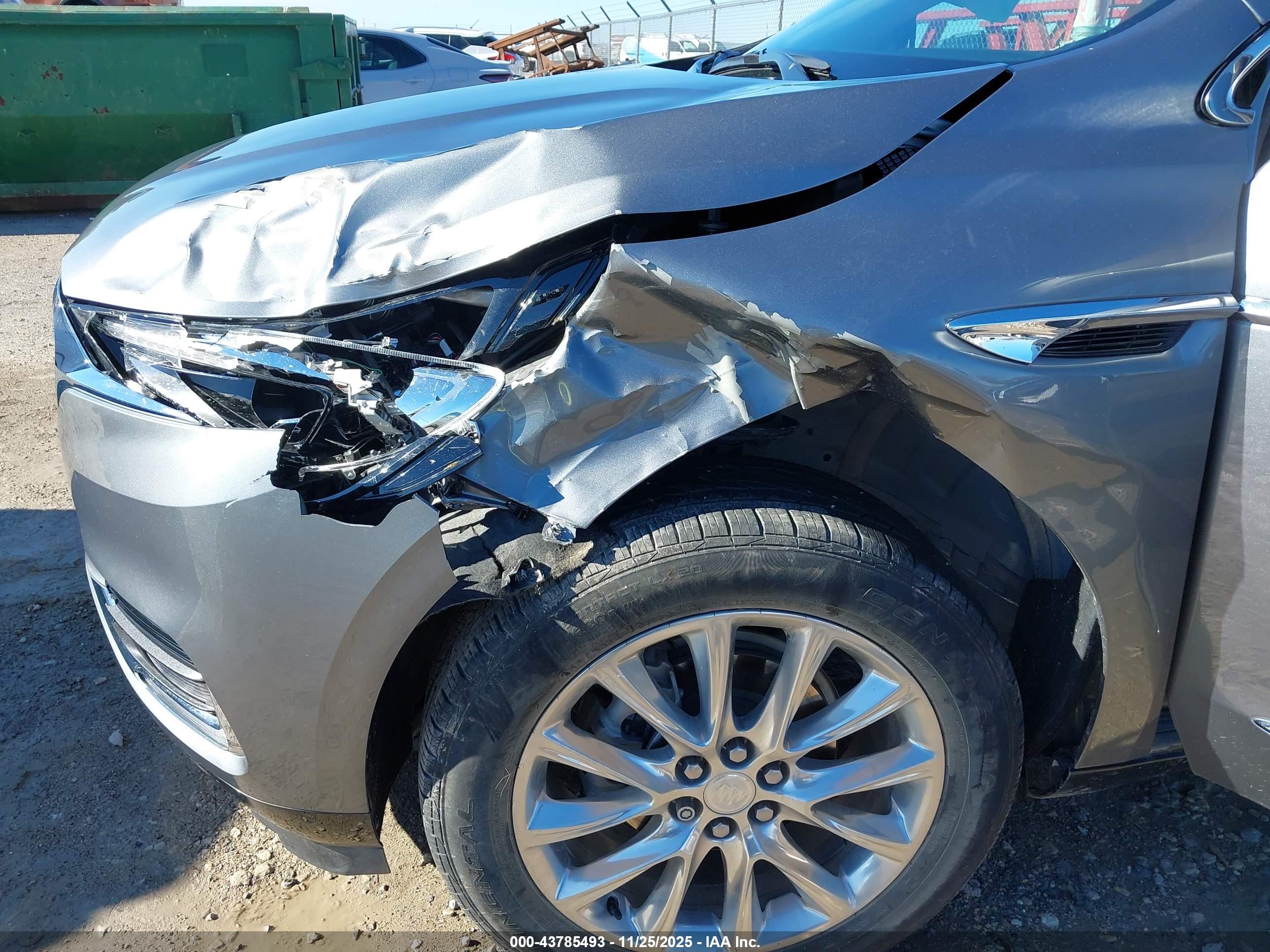 BUICK ENCLAVE image 6