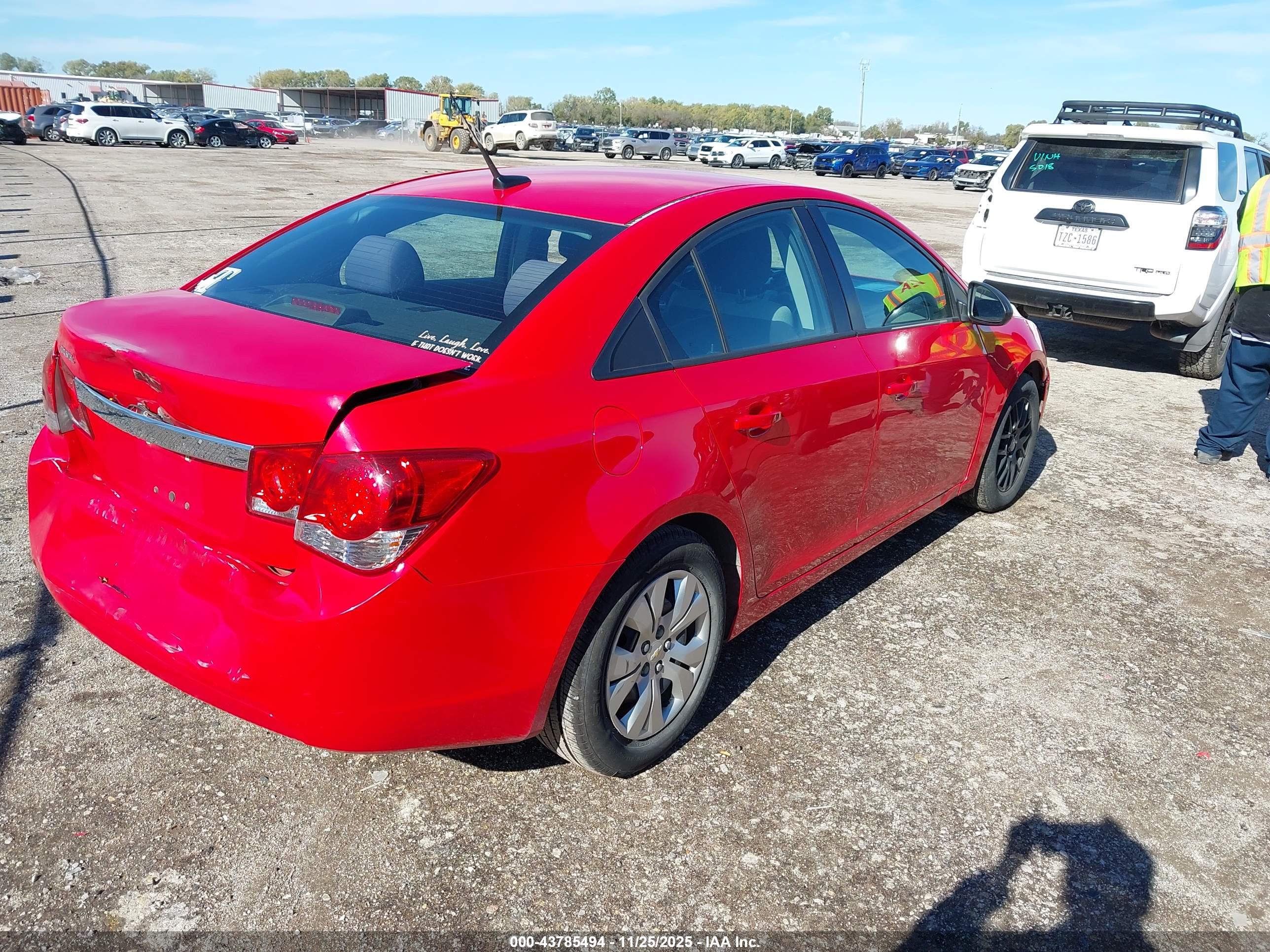 CHEVROLET CRUZE image 4