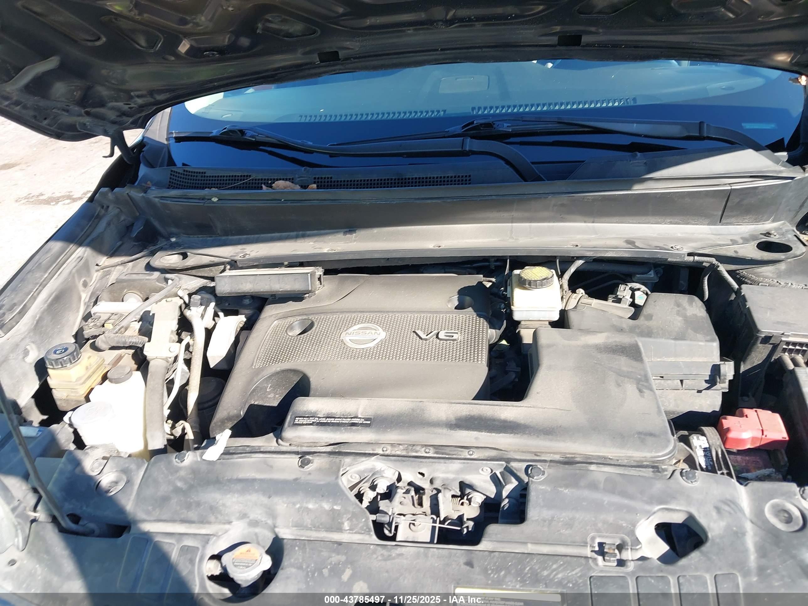 NISSAN PATHFINDER image 10