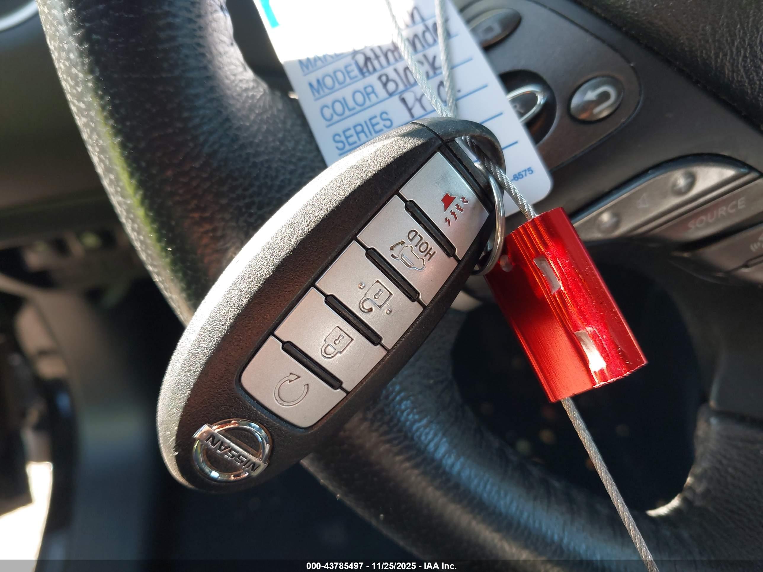 NISSAN PATHFINDER image 11
