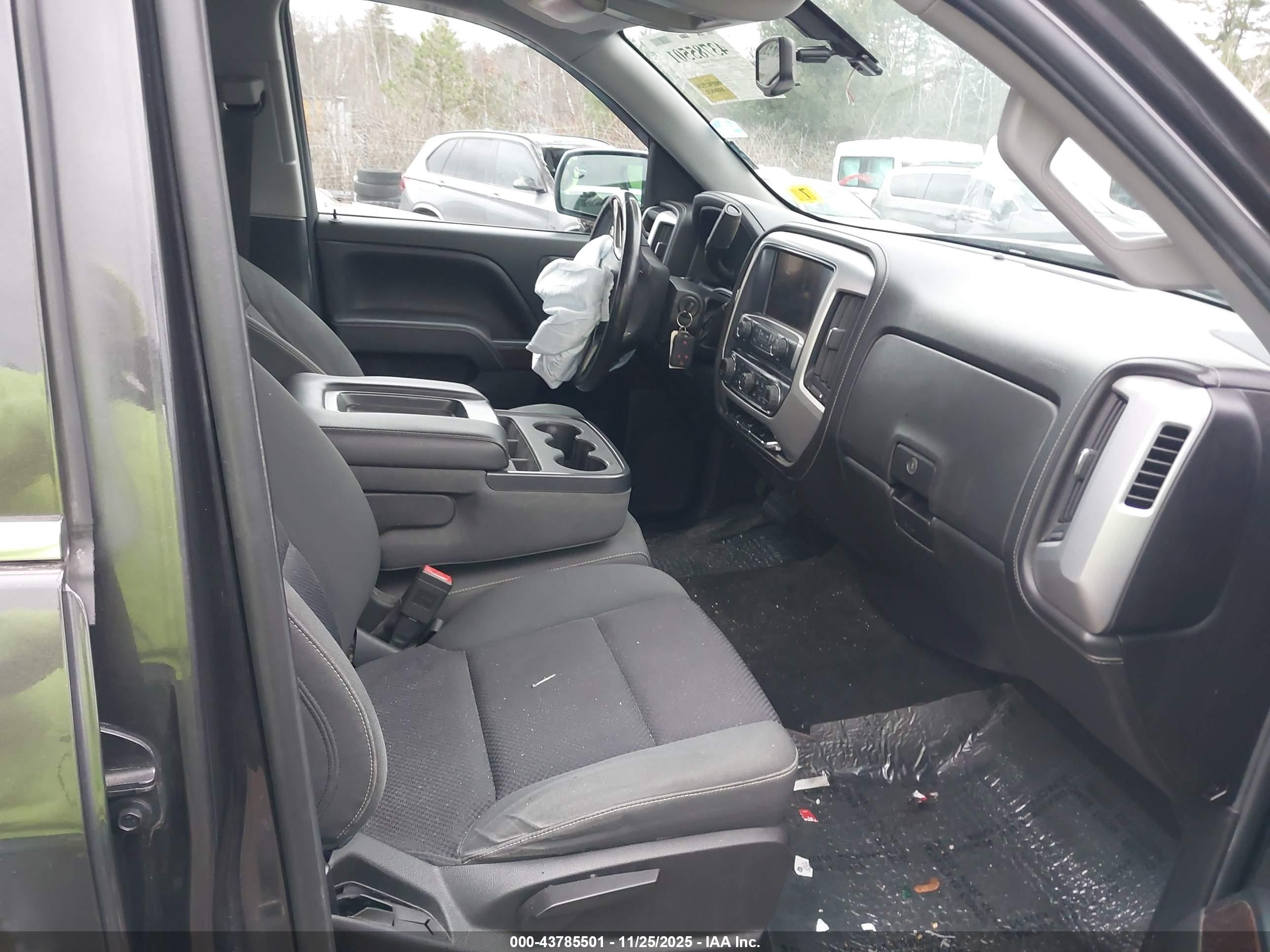 GMC SIERRA image 5