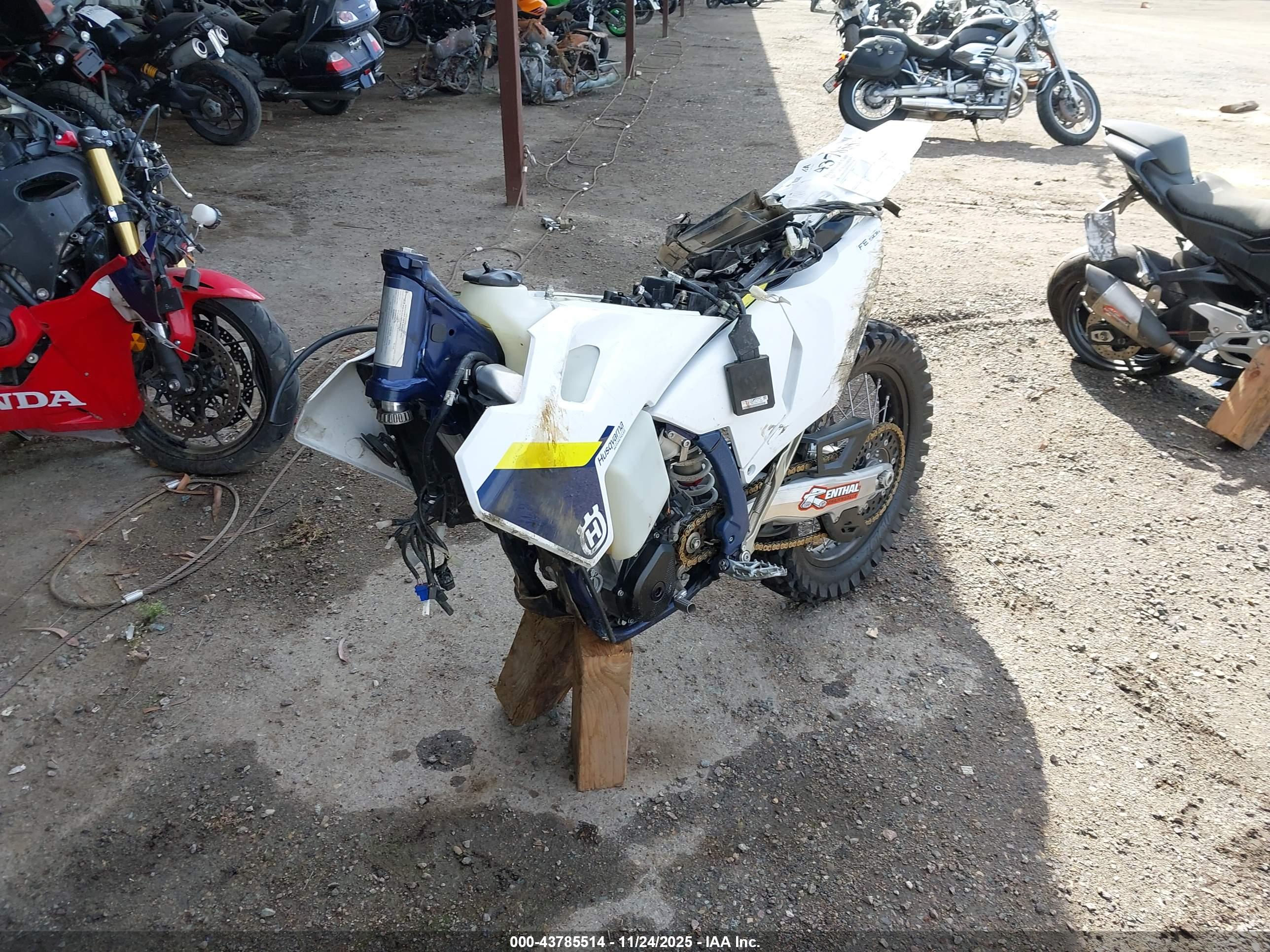 HUSQVARNA FE501 image 2