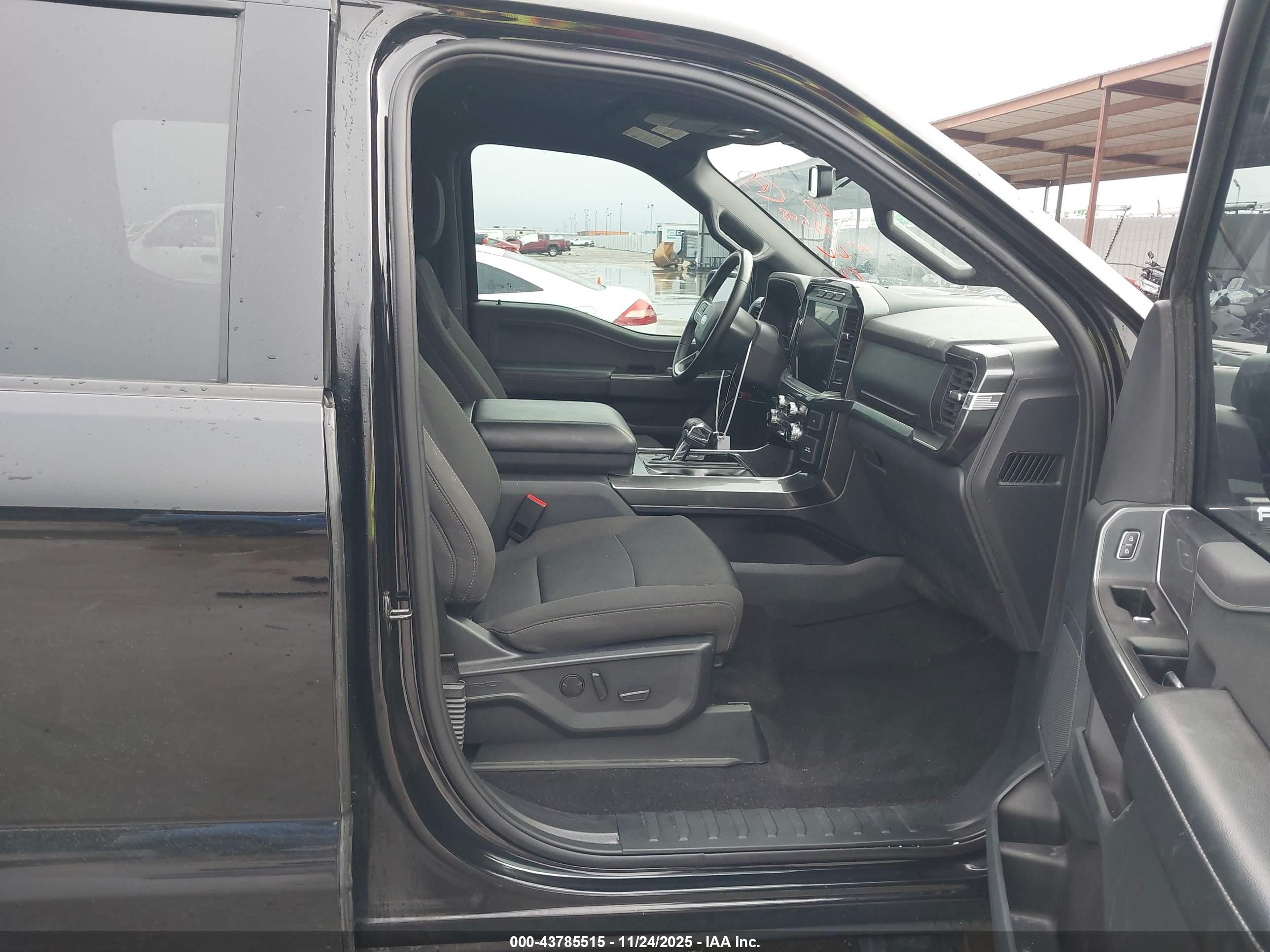 FORD F-150 image 5