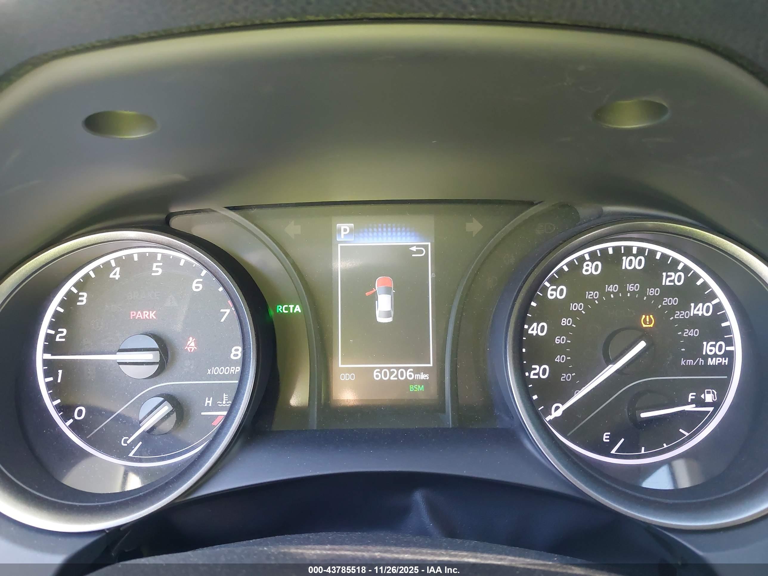 TOYOTA CAMRY image 7
