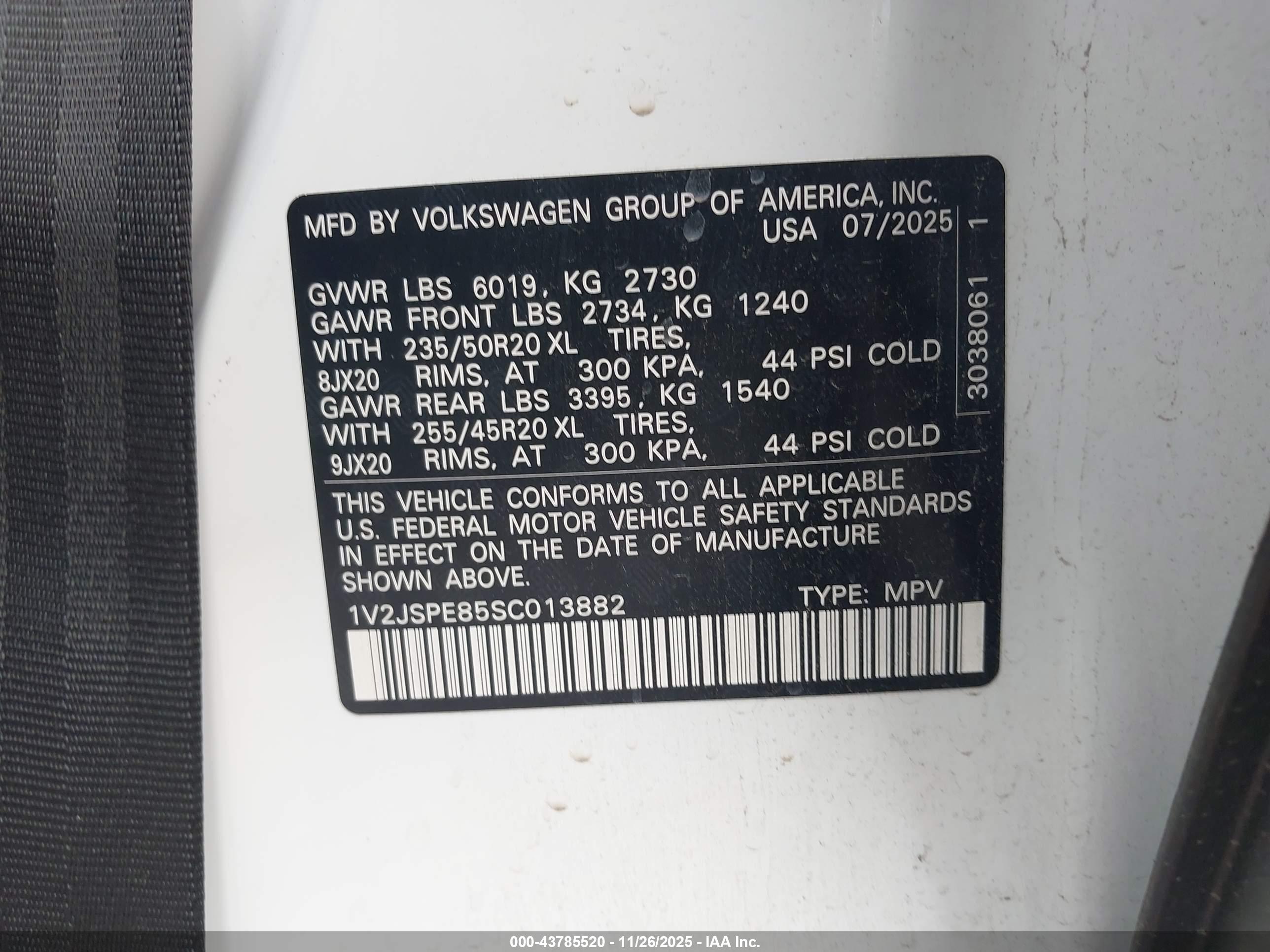 VOLKSWAGEN ID.4 image 9