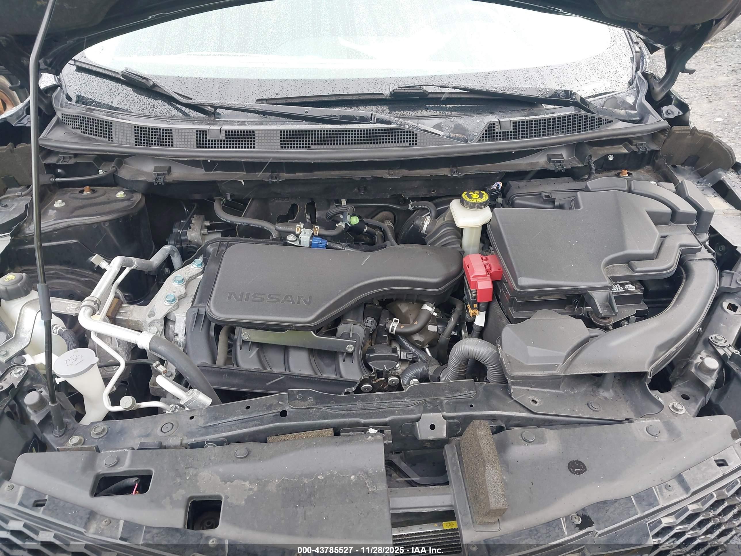 NISSAN ROGUE image 10