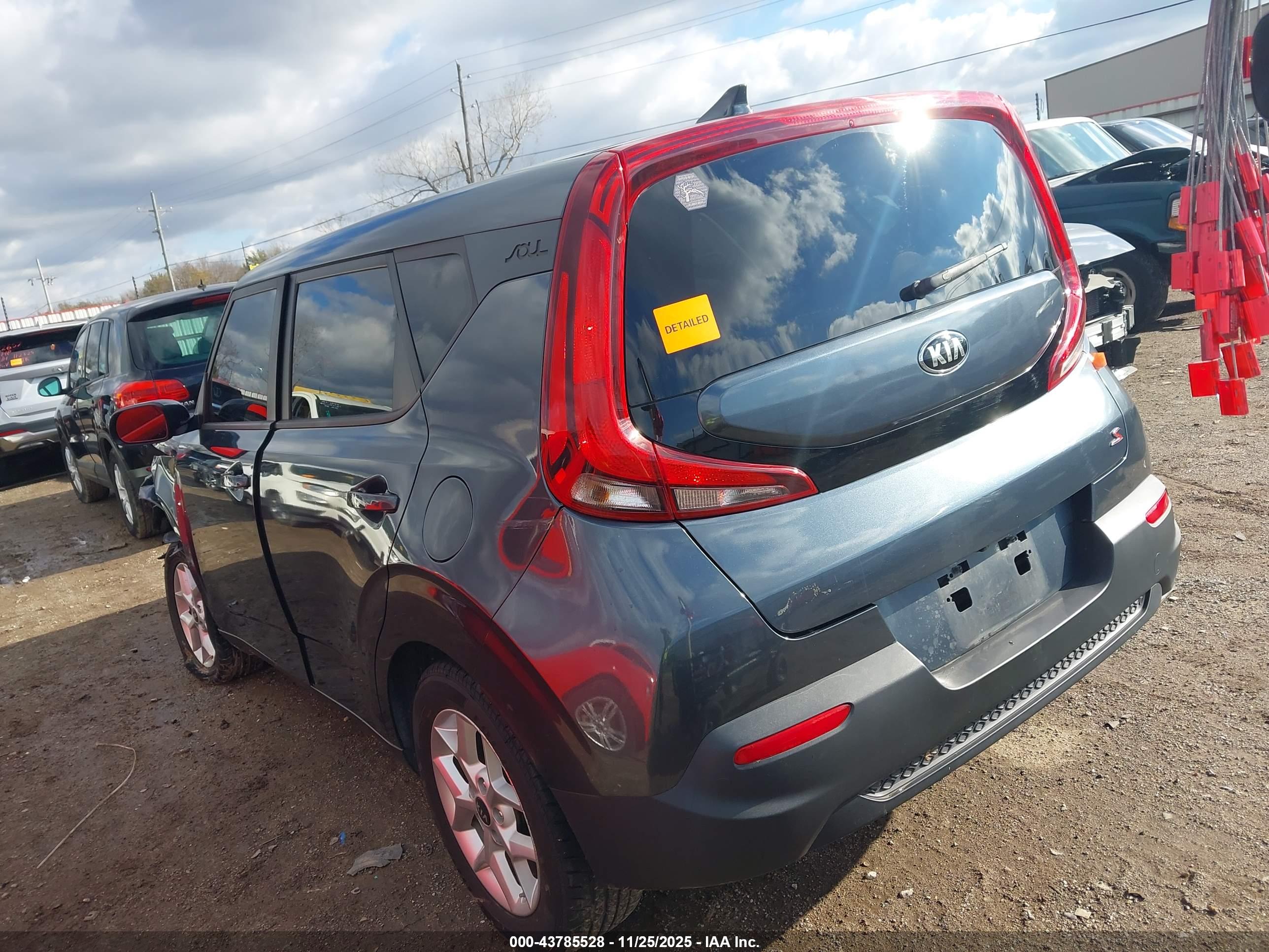 KIA SOUL image 3