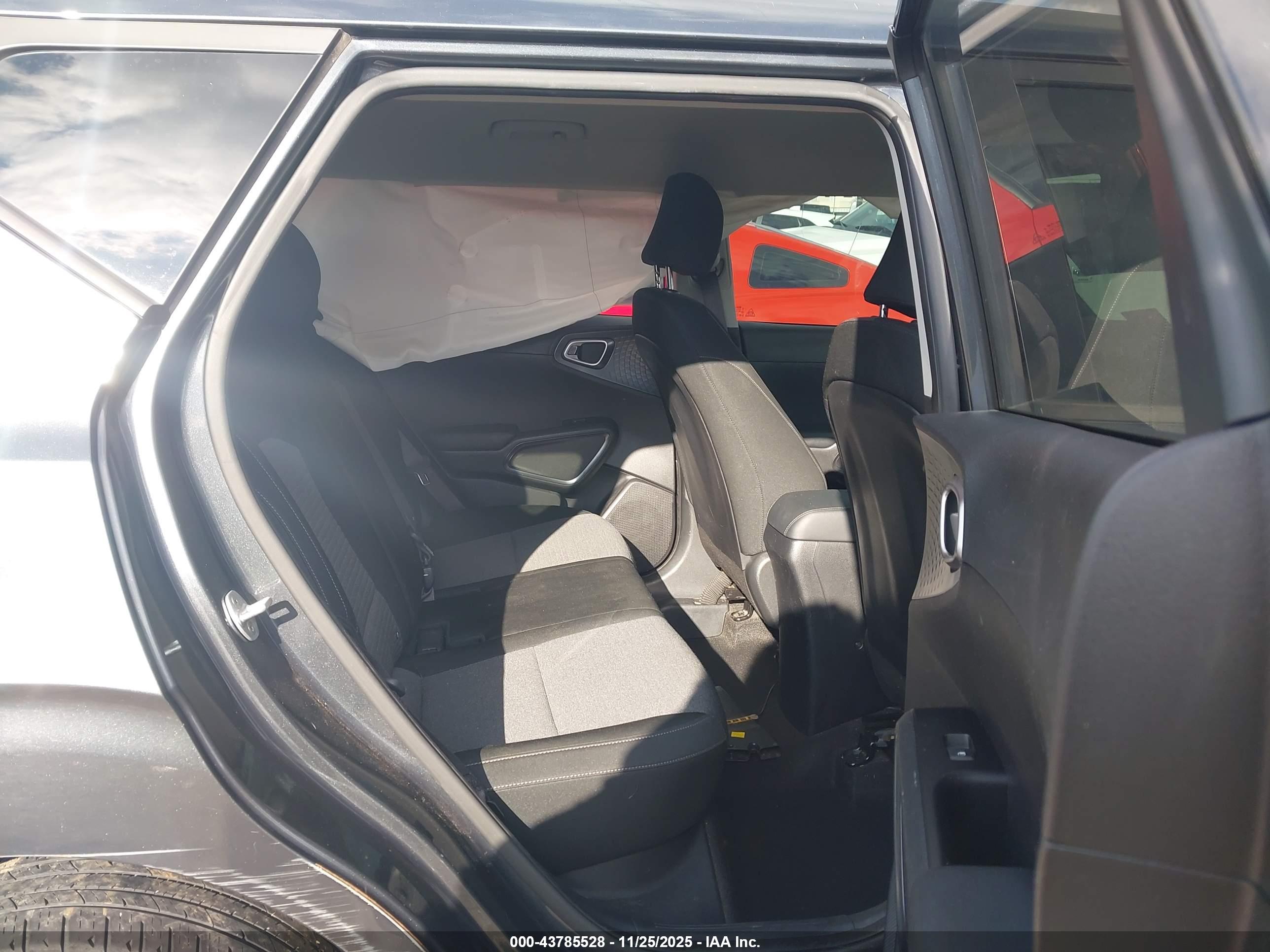 KIA SOUL image 8