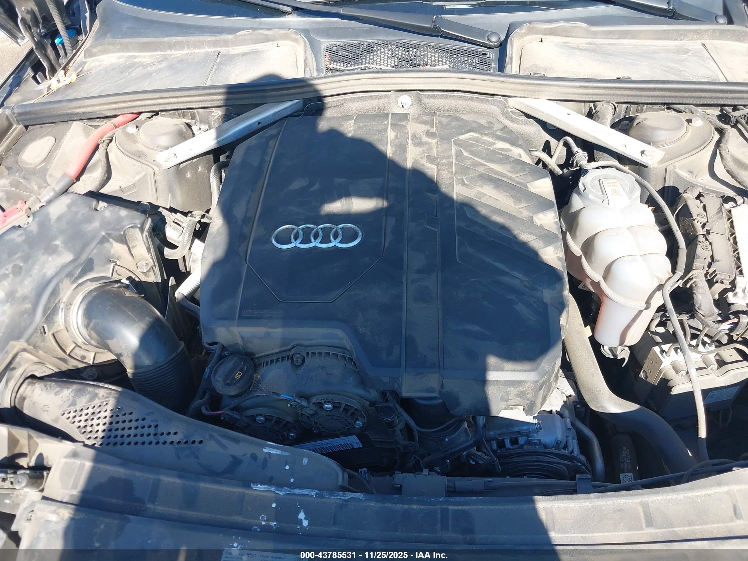 AUDI A4 image 10