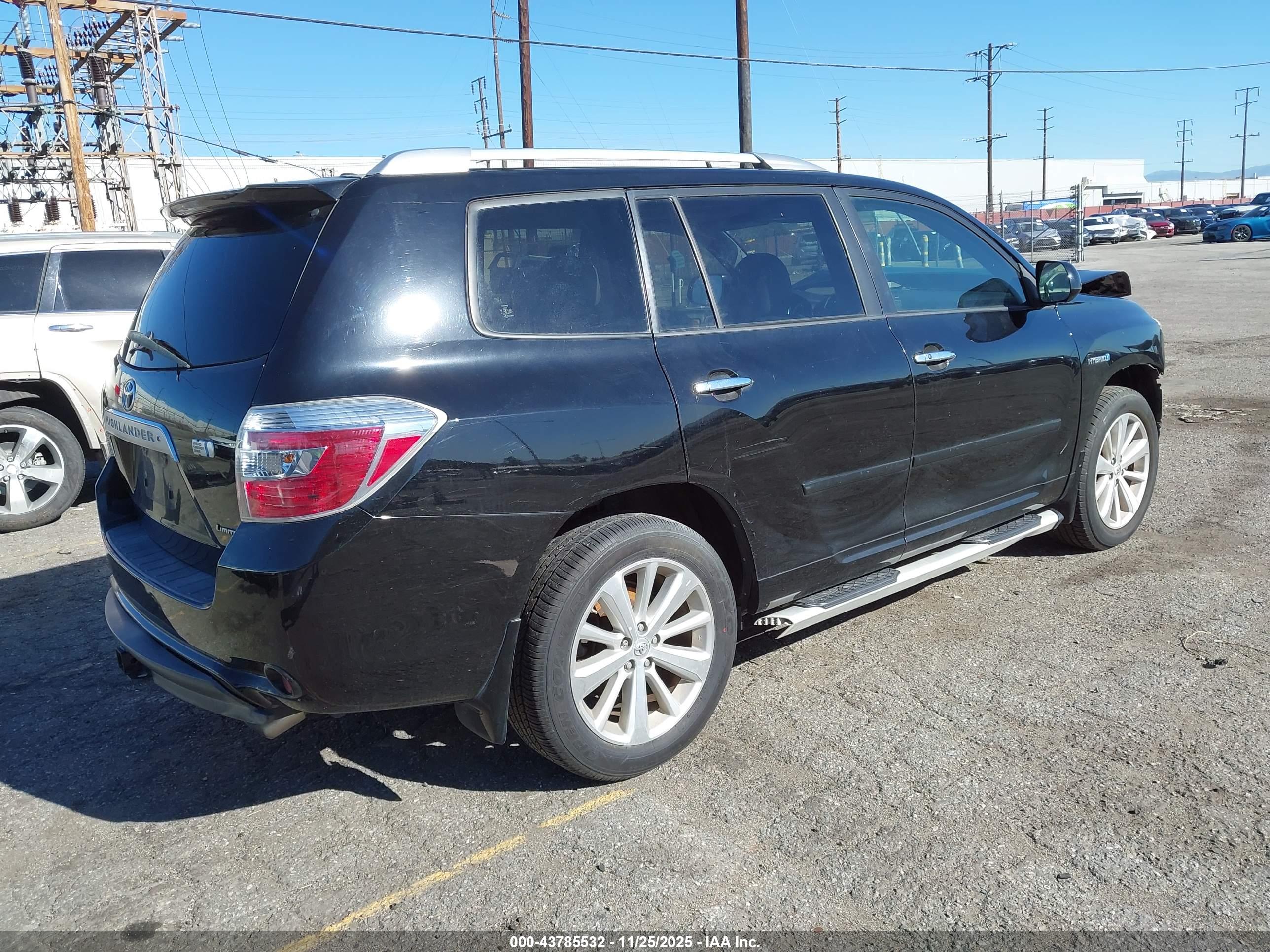 TOYOTA HIGHLANDER image 4
