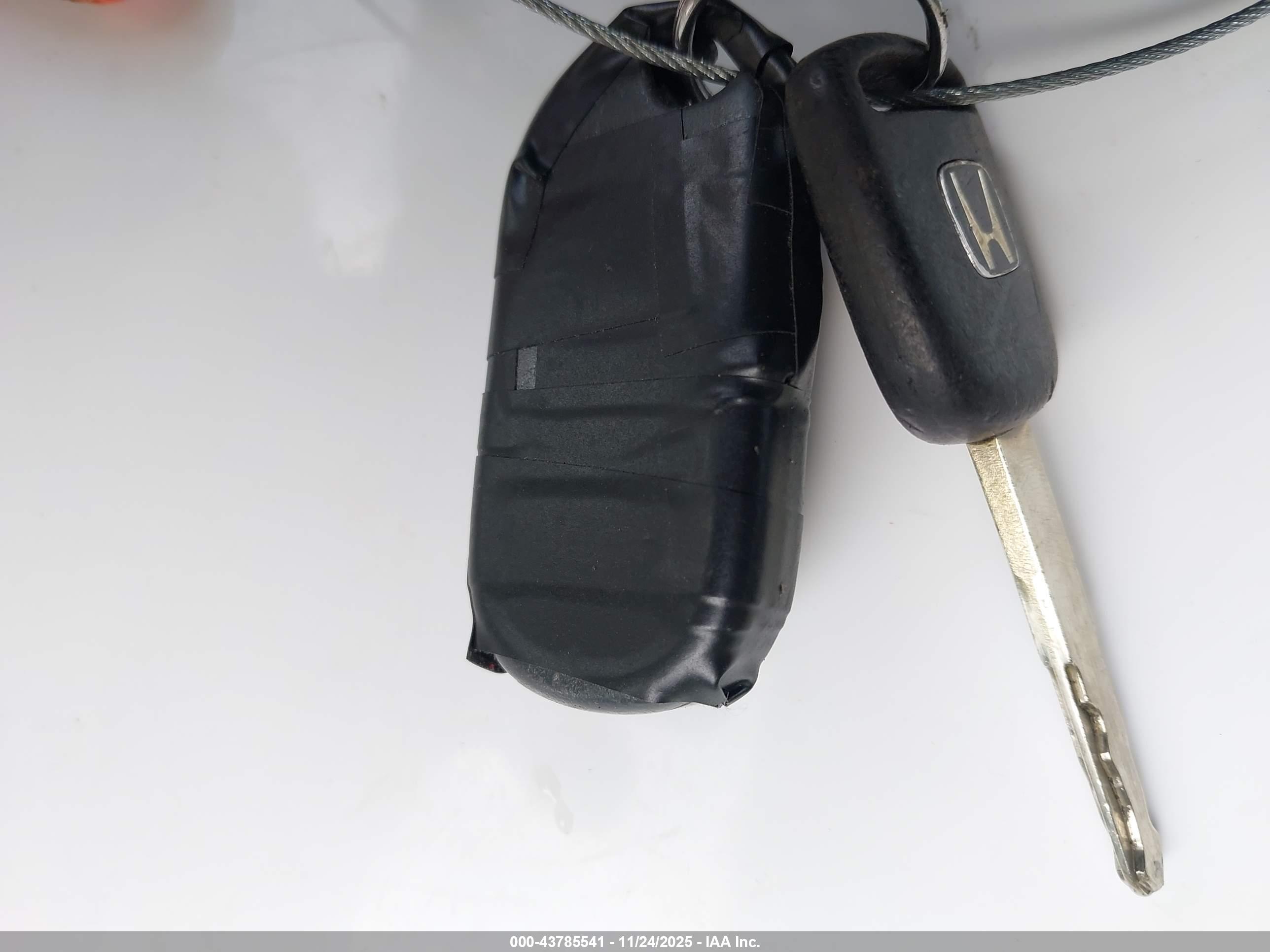 HONDA ELEMENT image 11