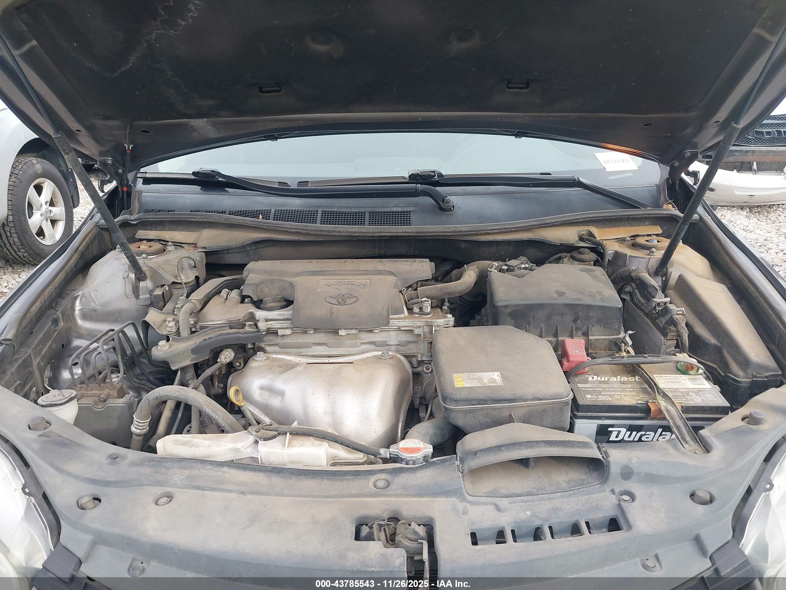 TOYOTA CAMRY image 10