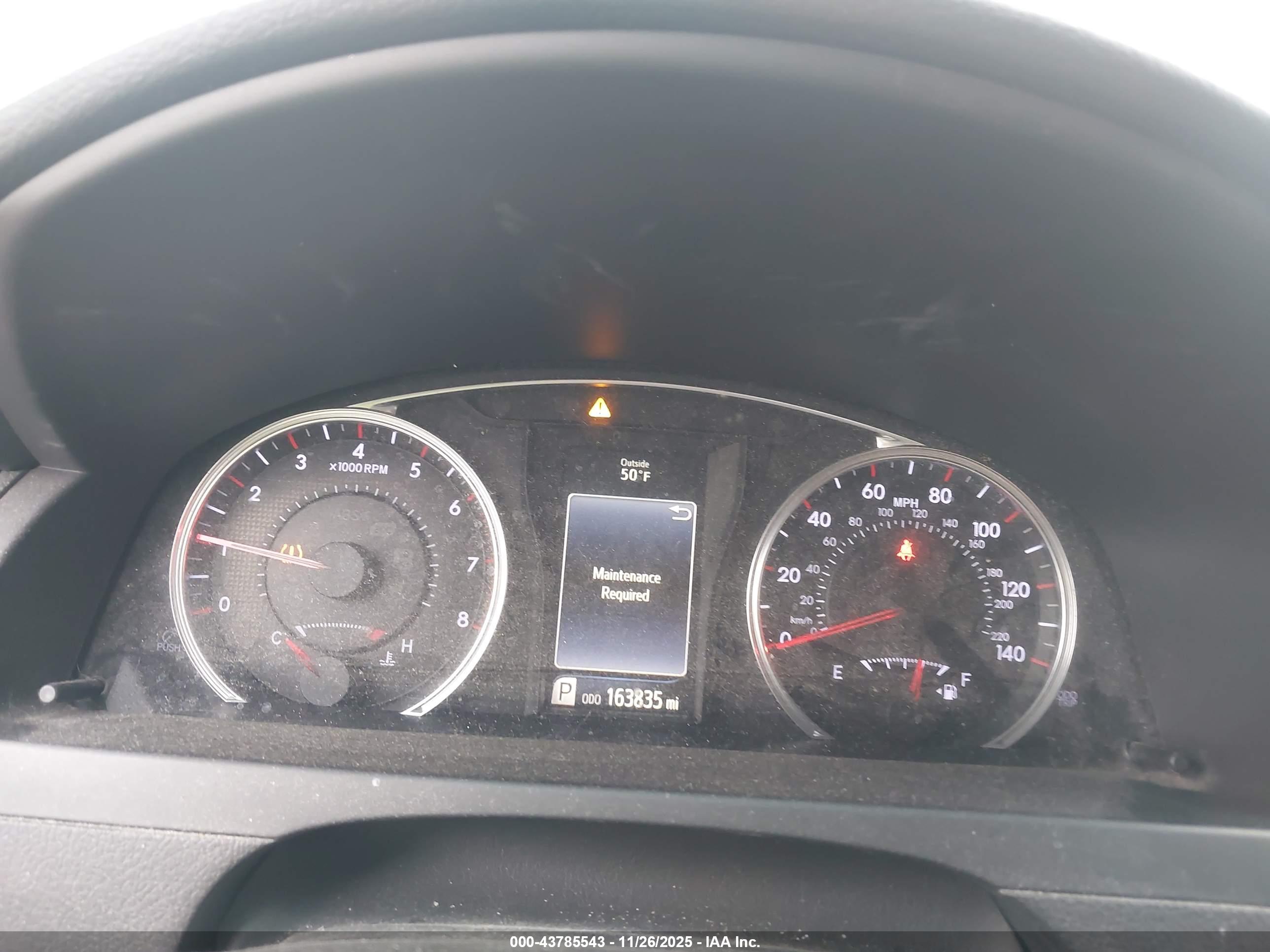 TOYOTA CAMRY image 7