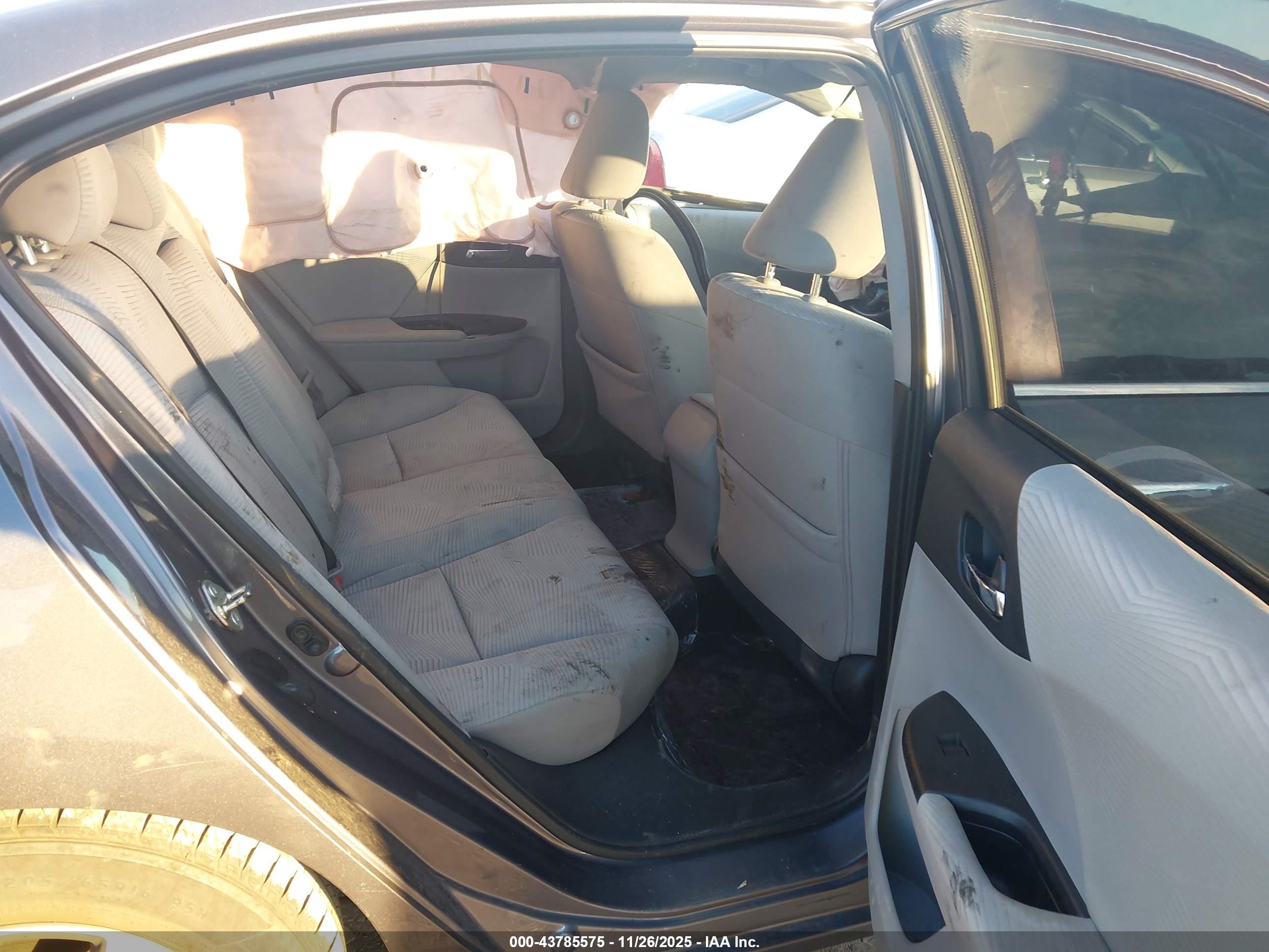 HONDA ACCORD image 8