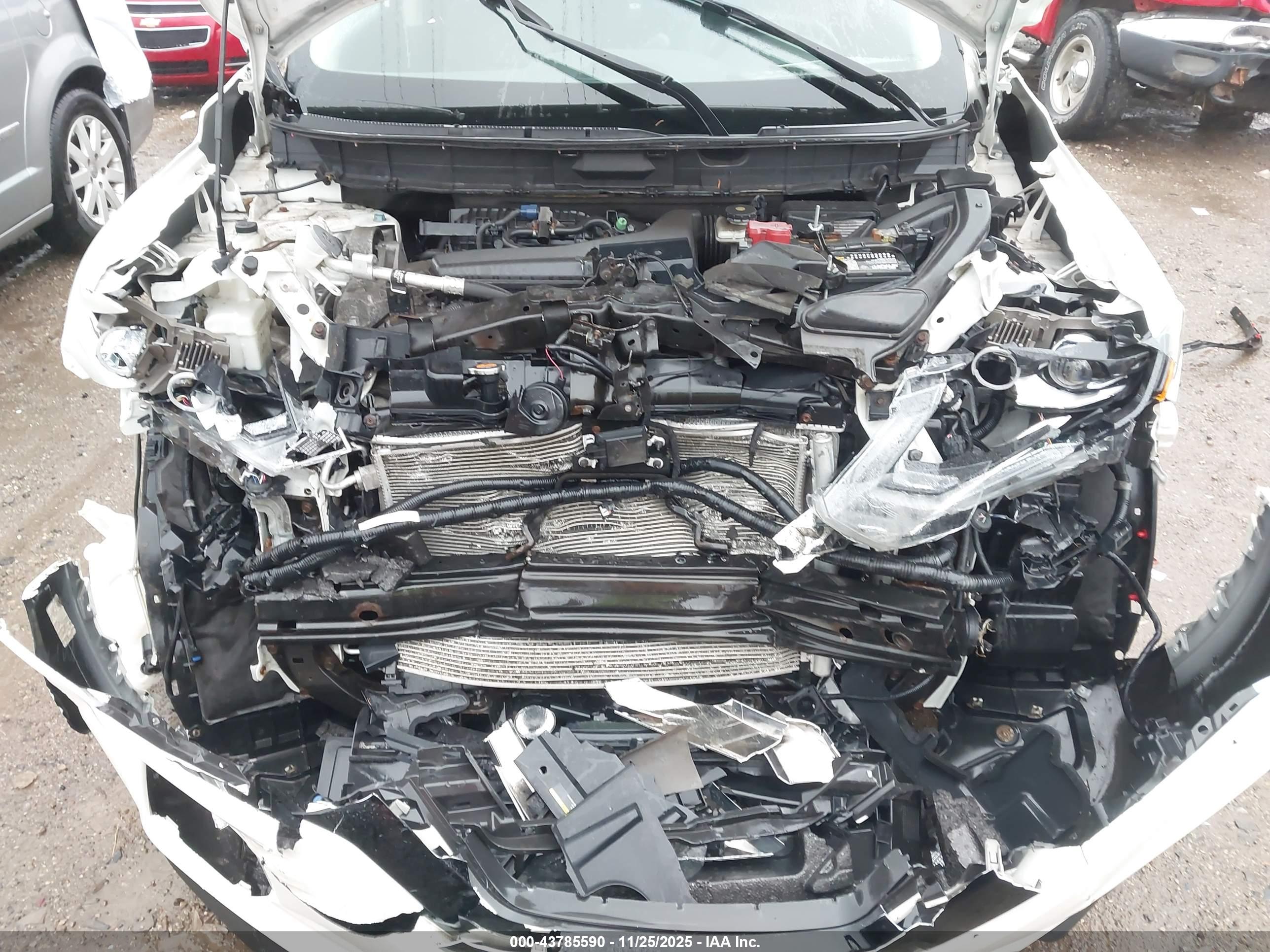 NISSAN ROGUE image 10