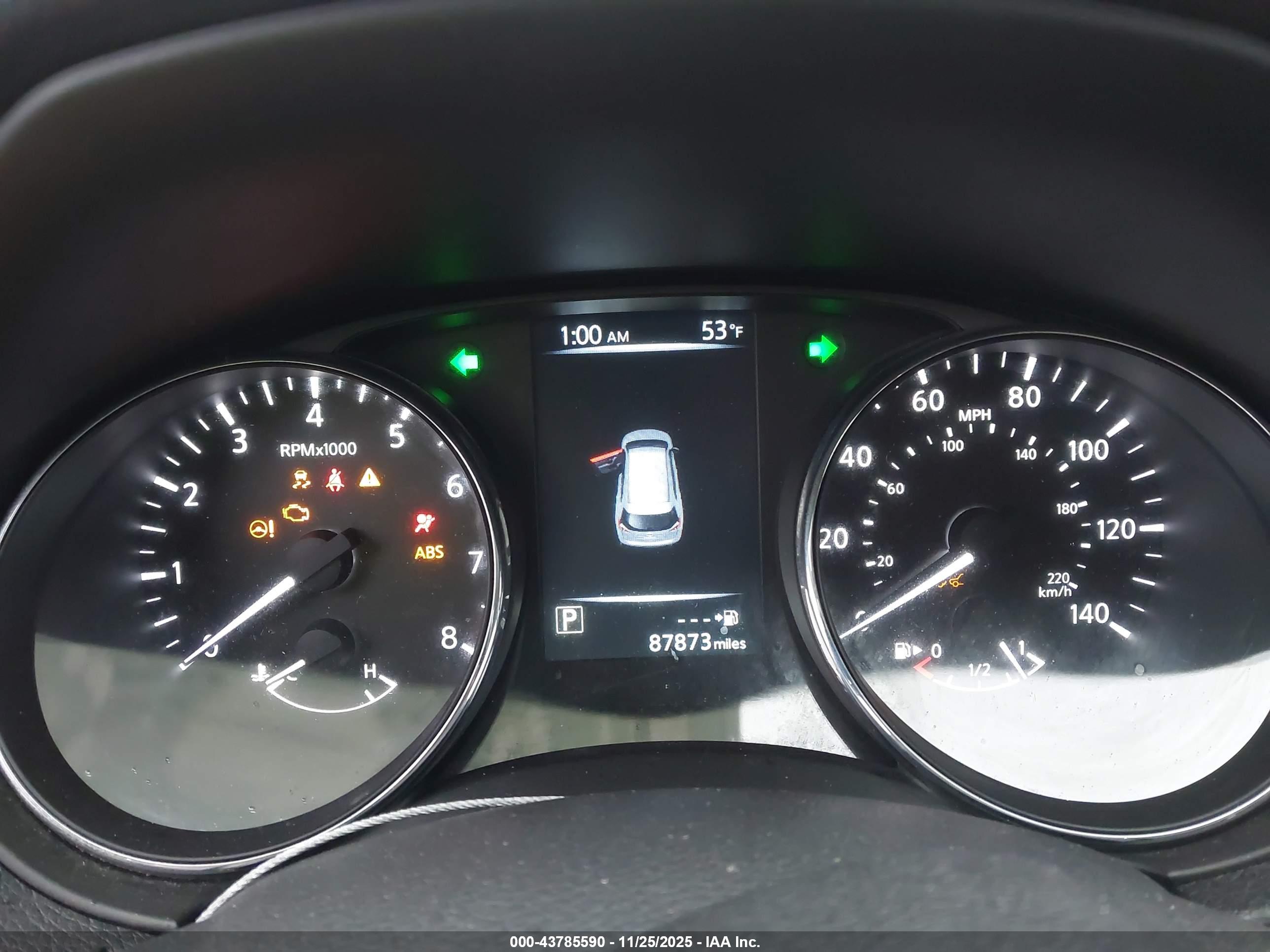 NISSAN ROGUE image 7