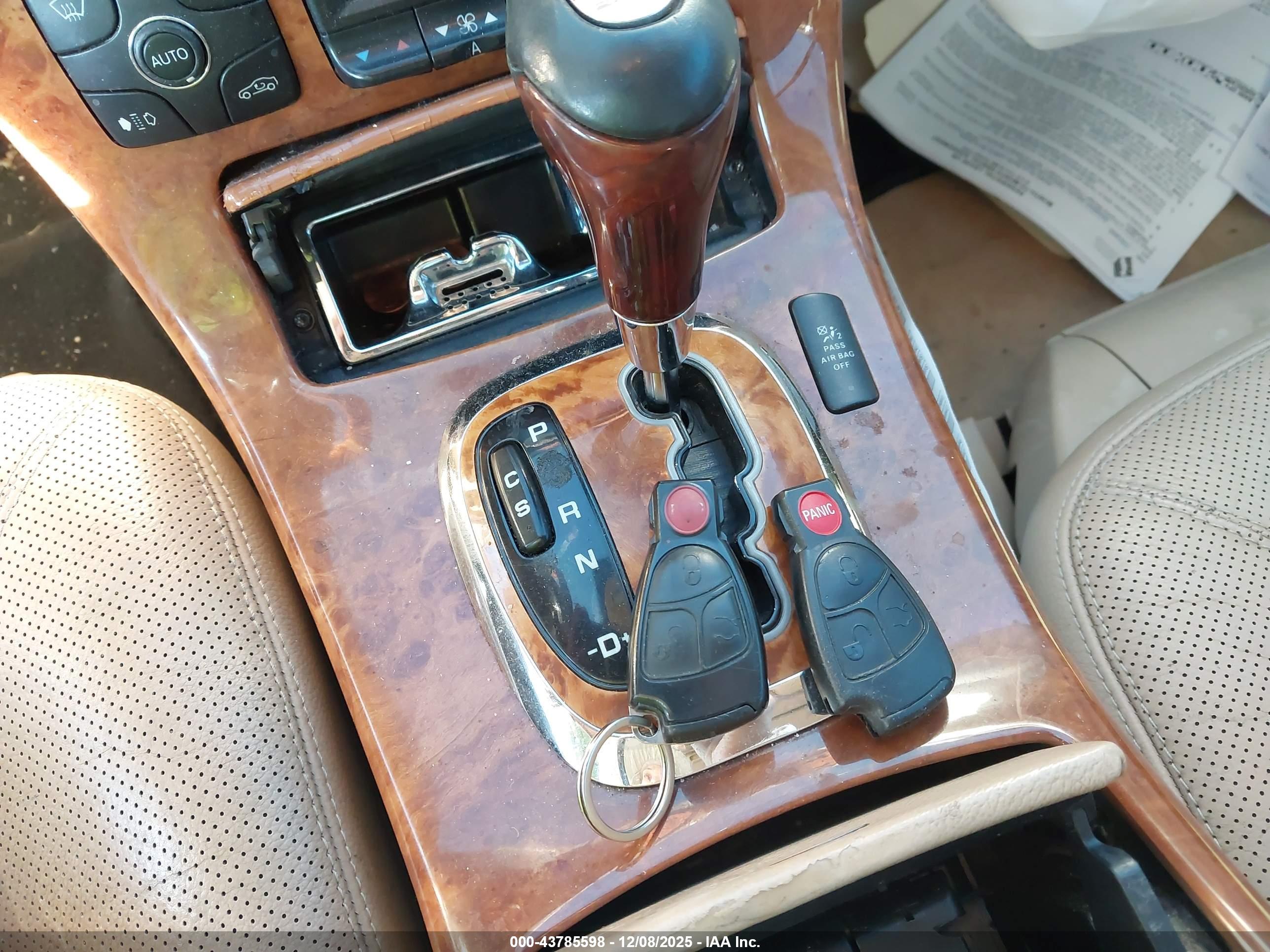 MERCEDES-BENZ CL image 11