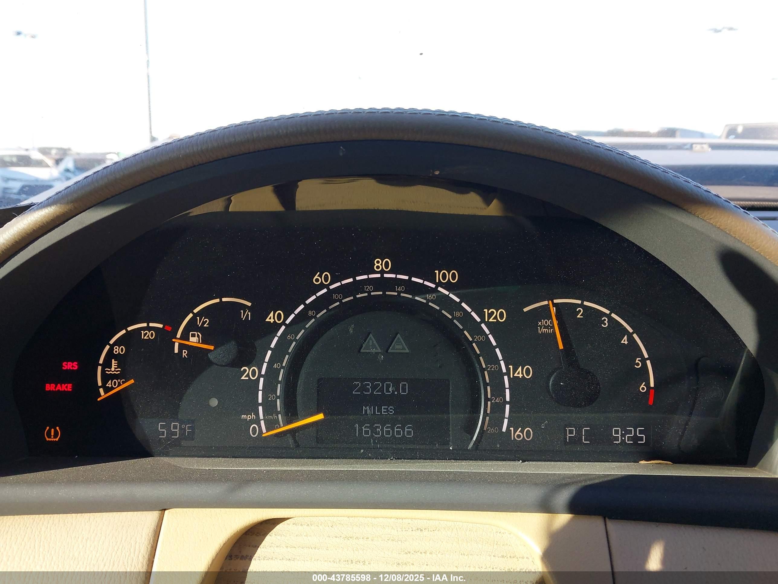 MERCEDES-BENZ CL image 7