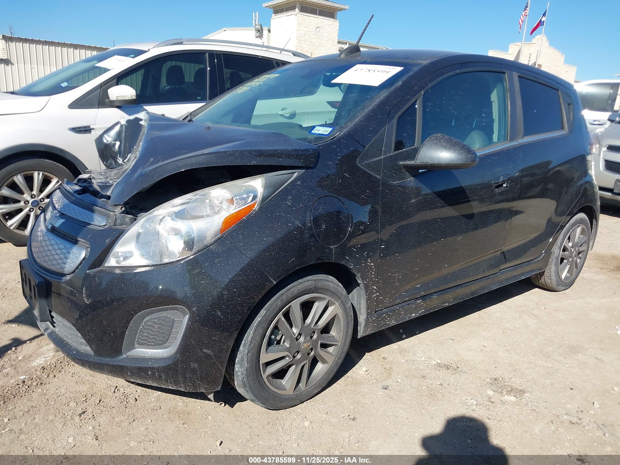 CHEVROLET SPARK image 2