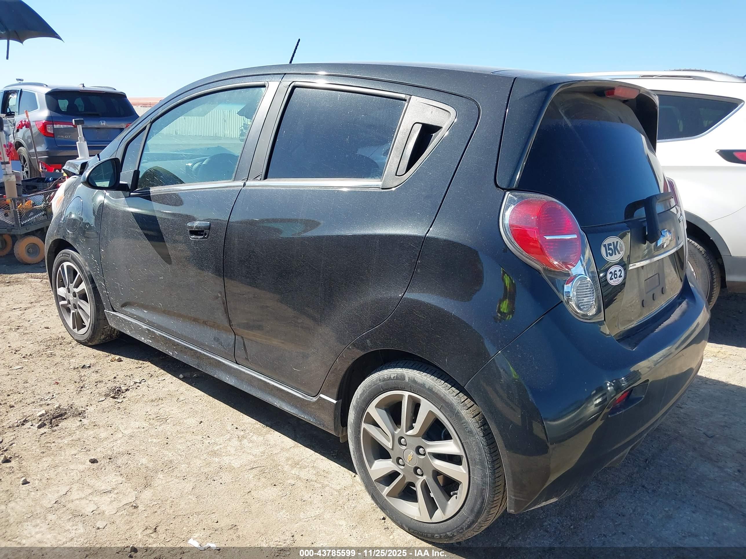 CHEVROLET SPARK image 3