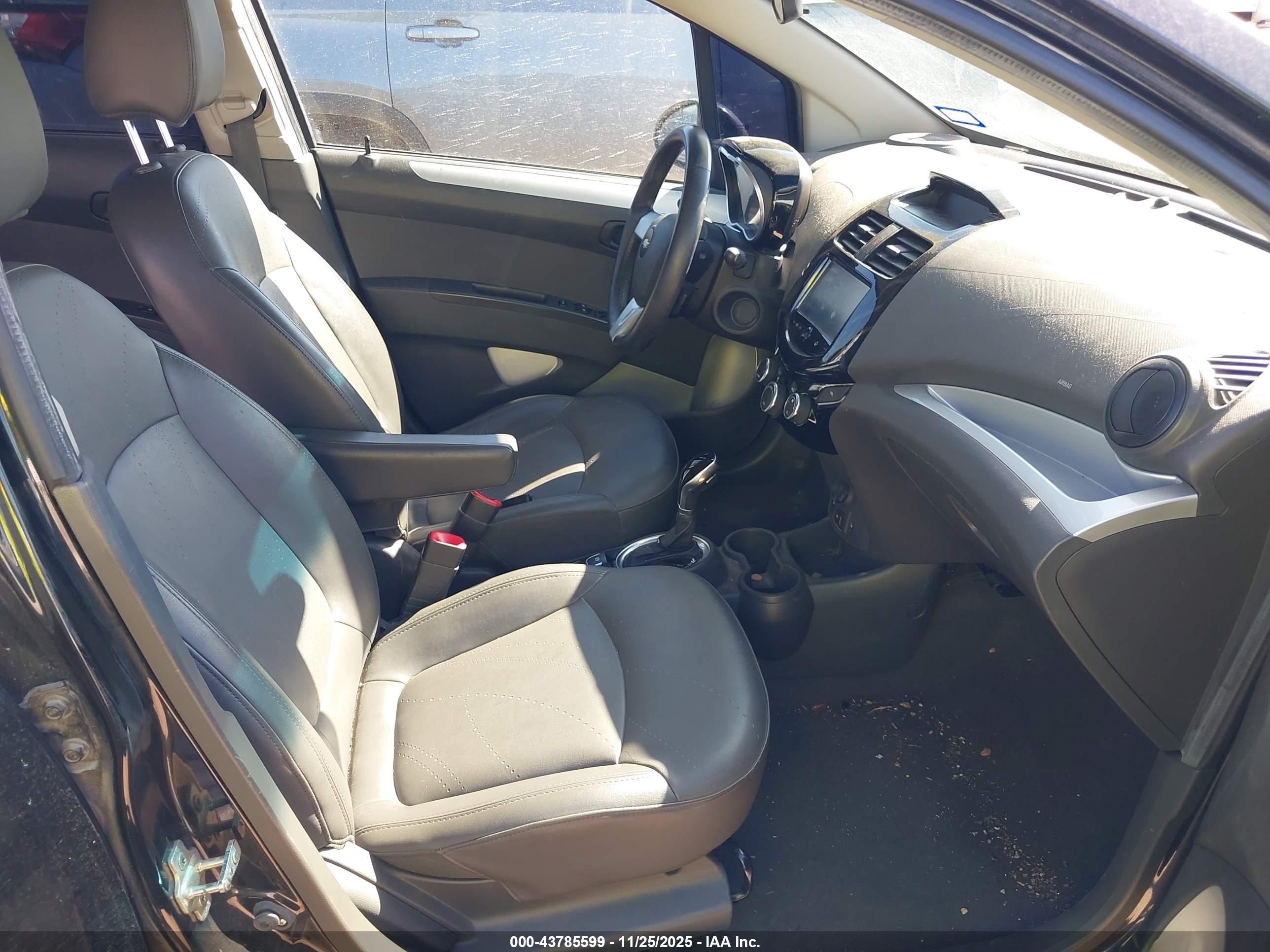 CHEVROLET SPARK image 5