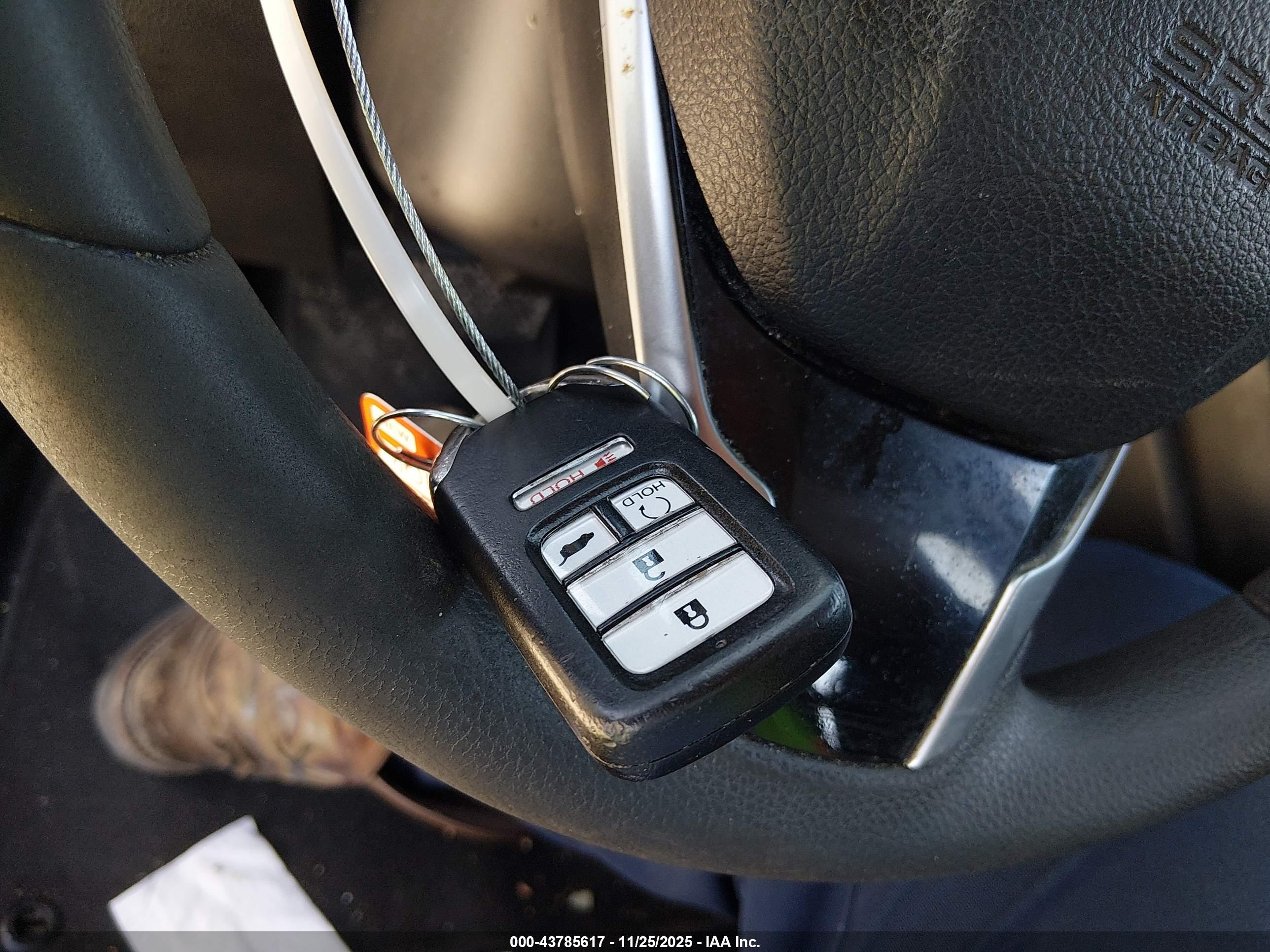 HONDA CR-V image 11