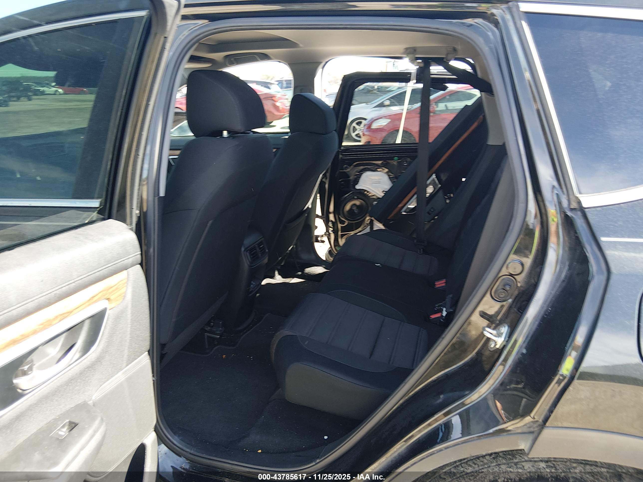 HONDA CR-V image 8