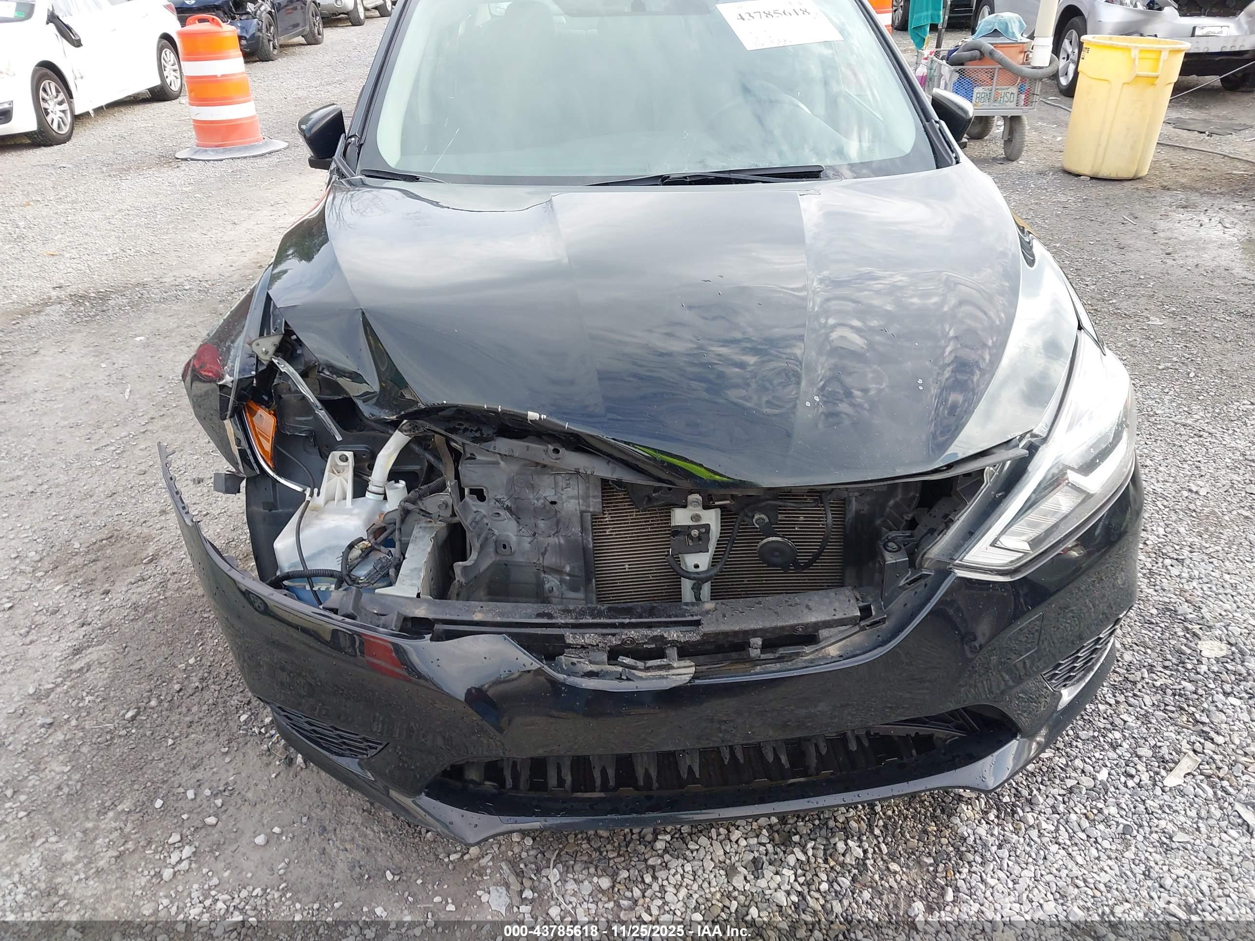 NISSAN SENTRA image 6