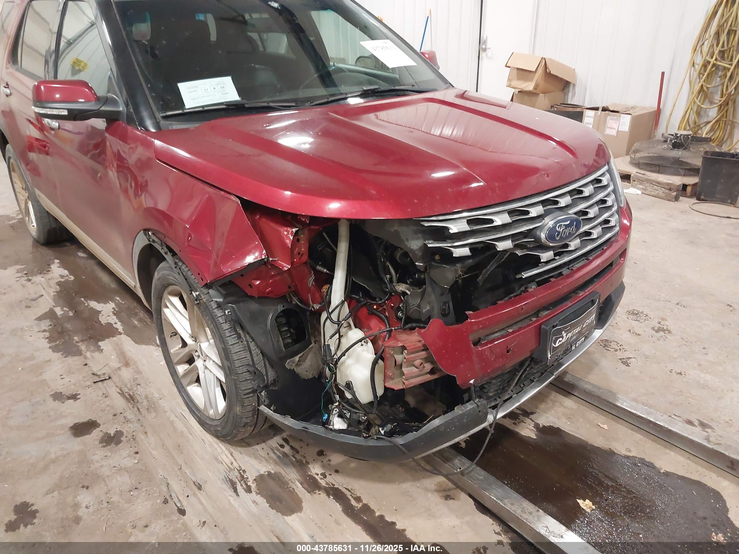 FORD EXPLORER image 6