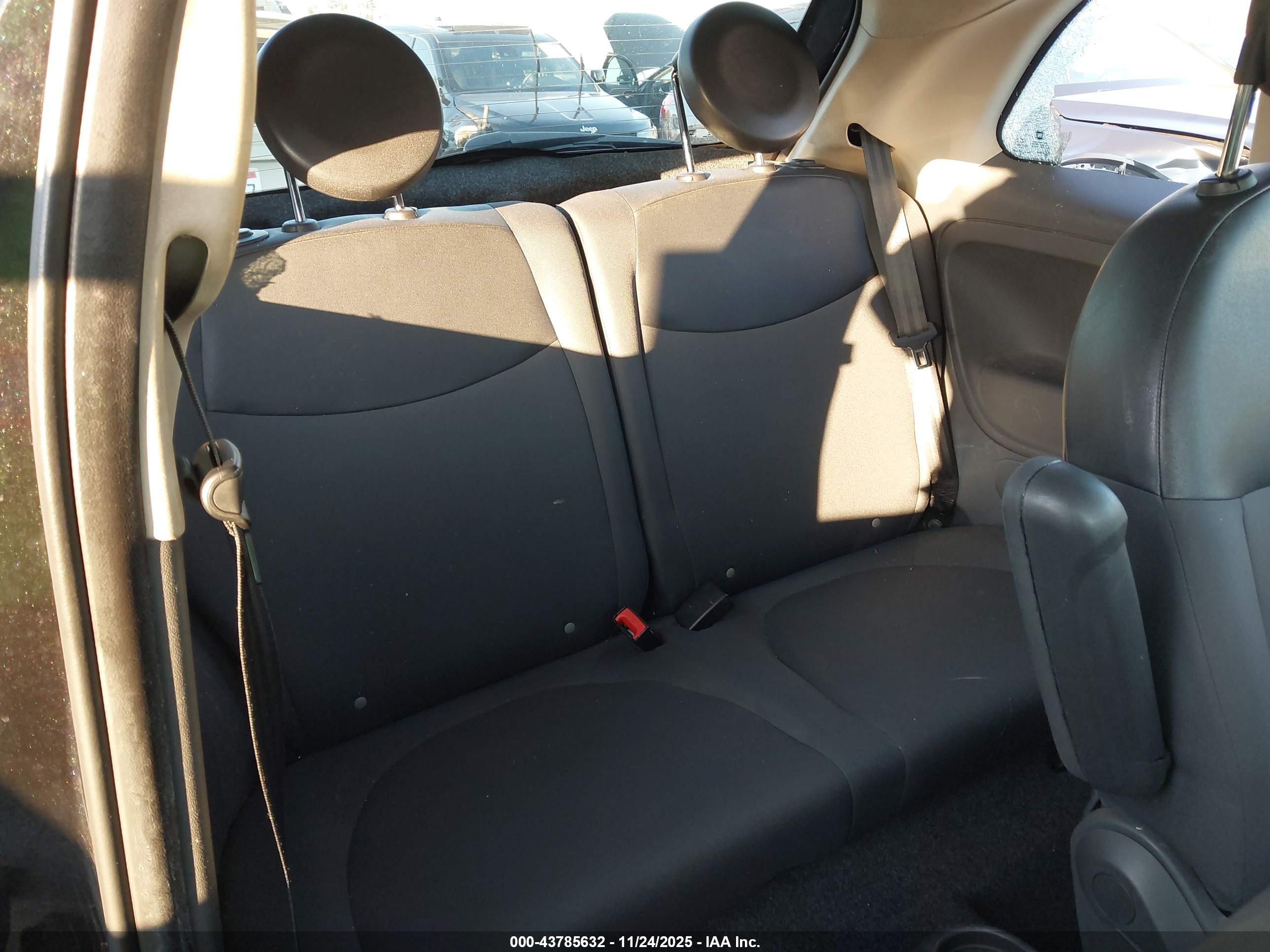 FIAT 500 image 8