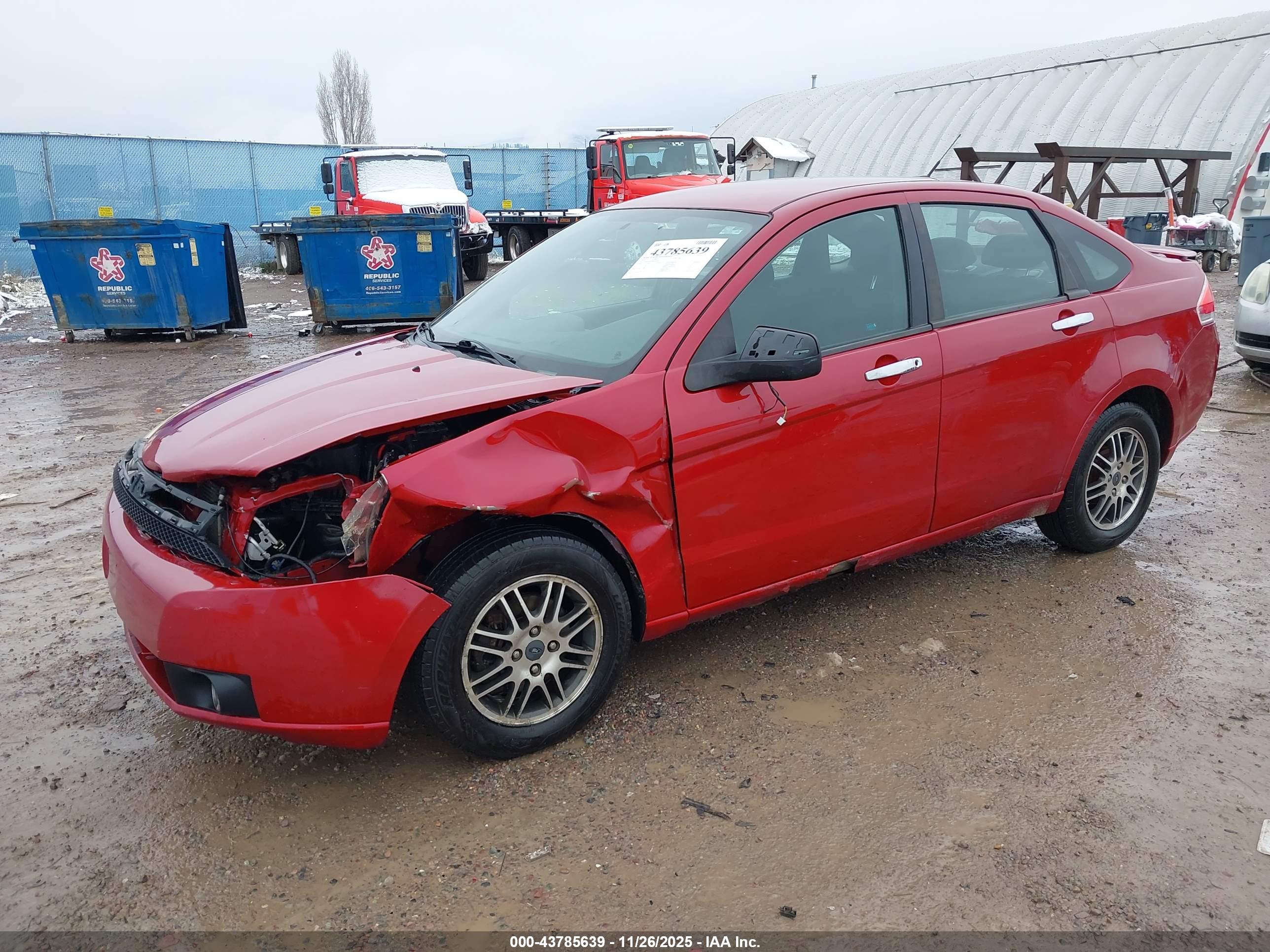 FORD FOCUS image 2