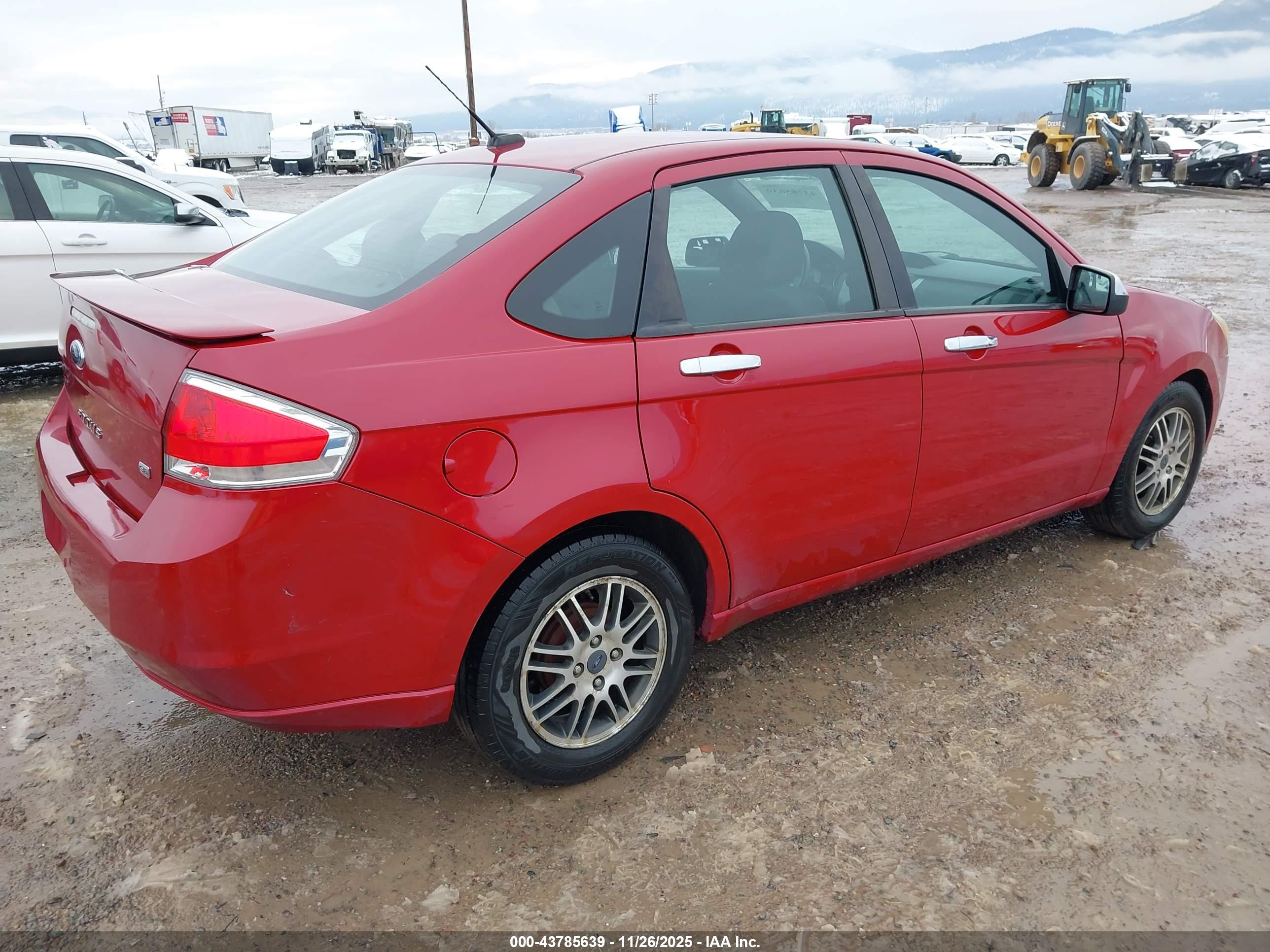 FORD FOCUS image 4