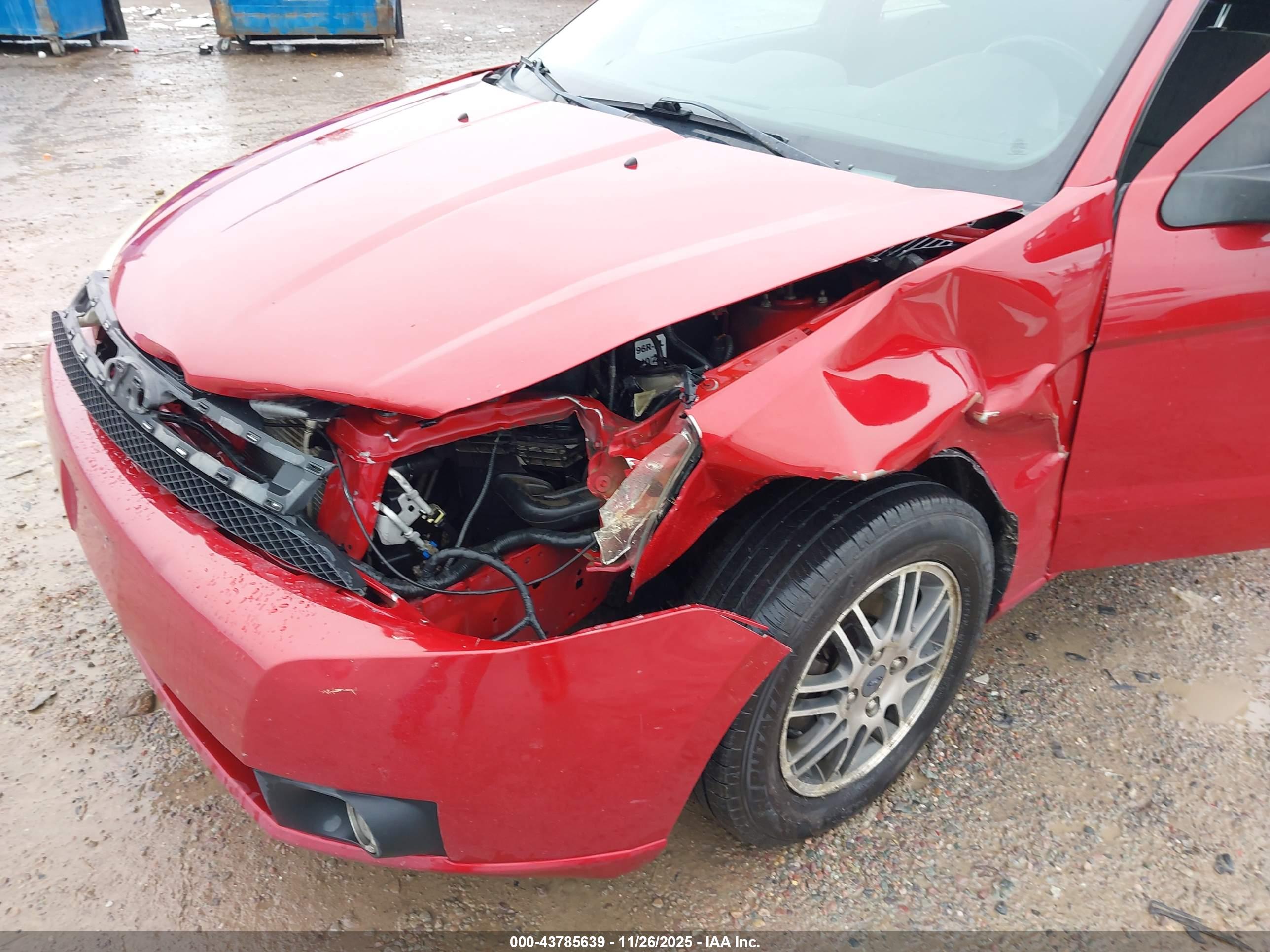 FORD FOCUS image 6