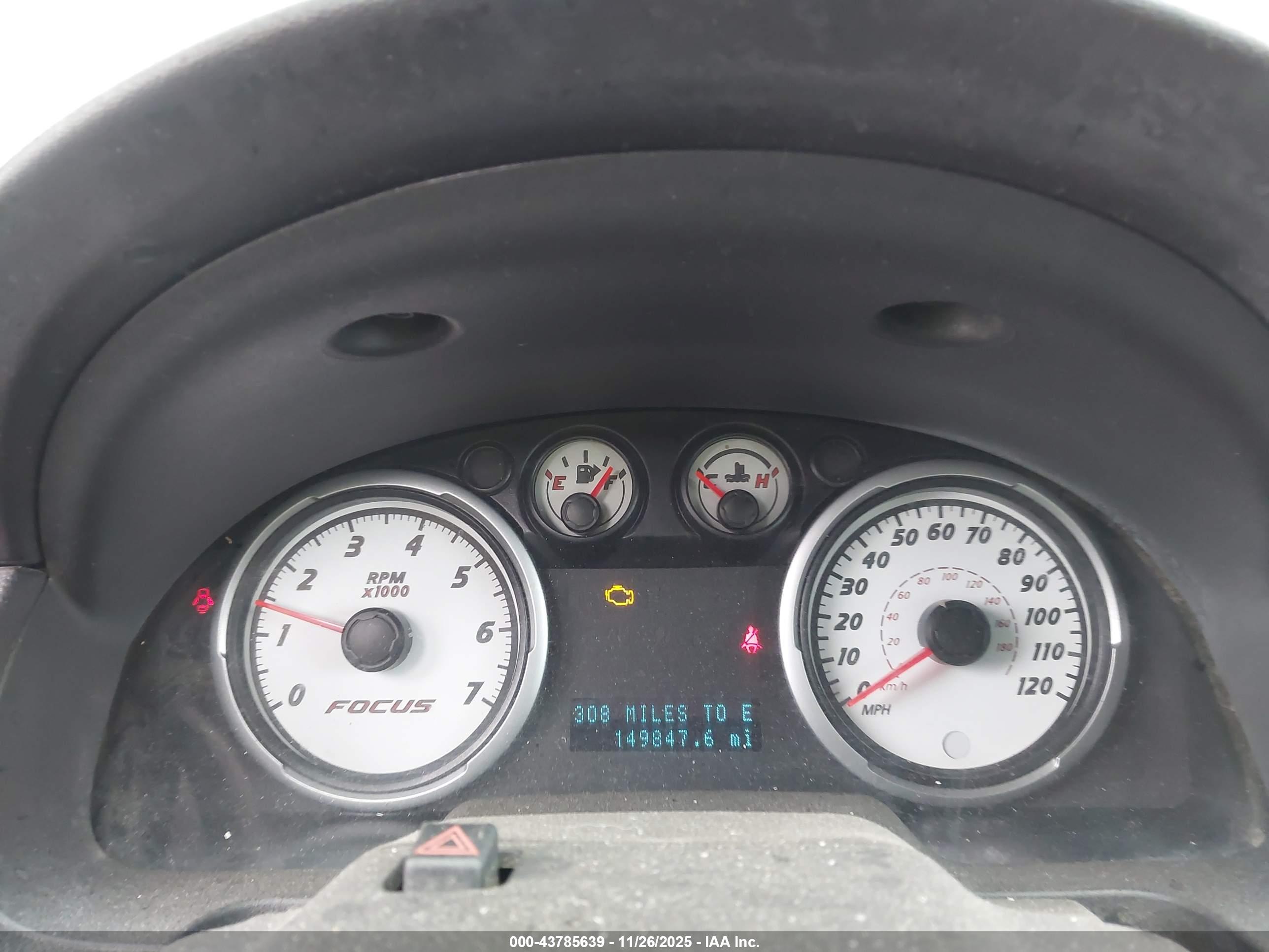 FORD FOCUS image 7