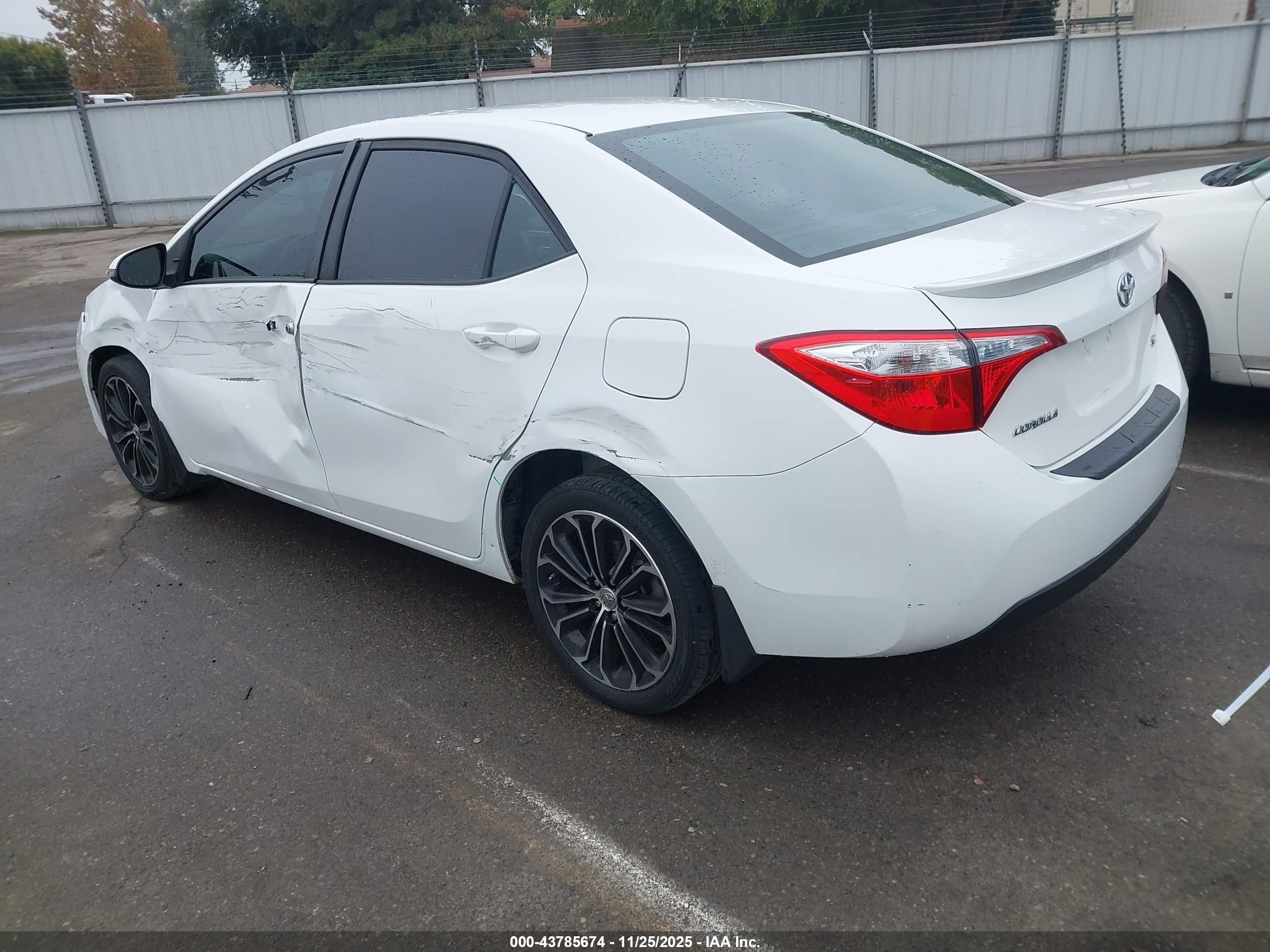TOYOTA COROLLA image 3