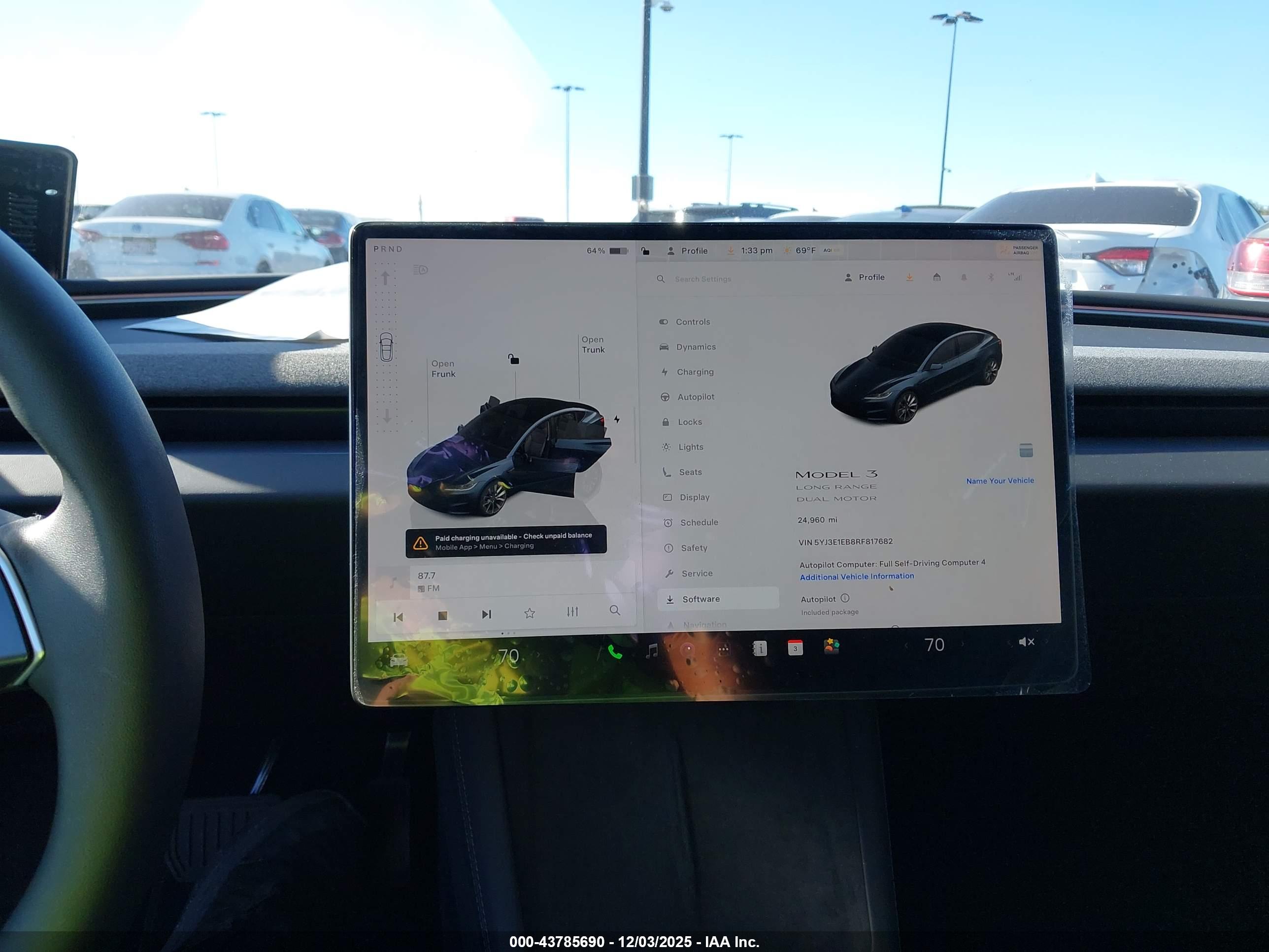 TESLA MODEL image 7