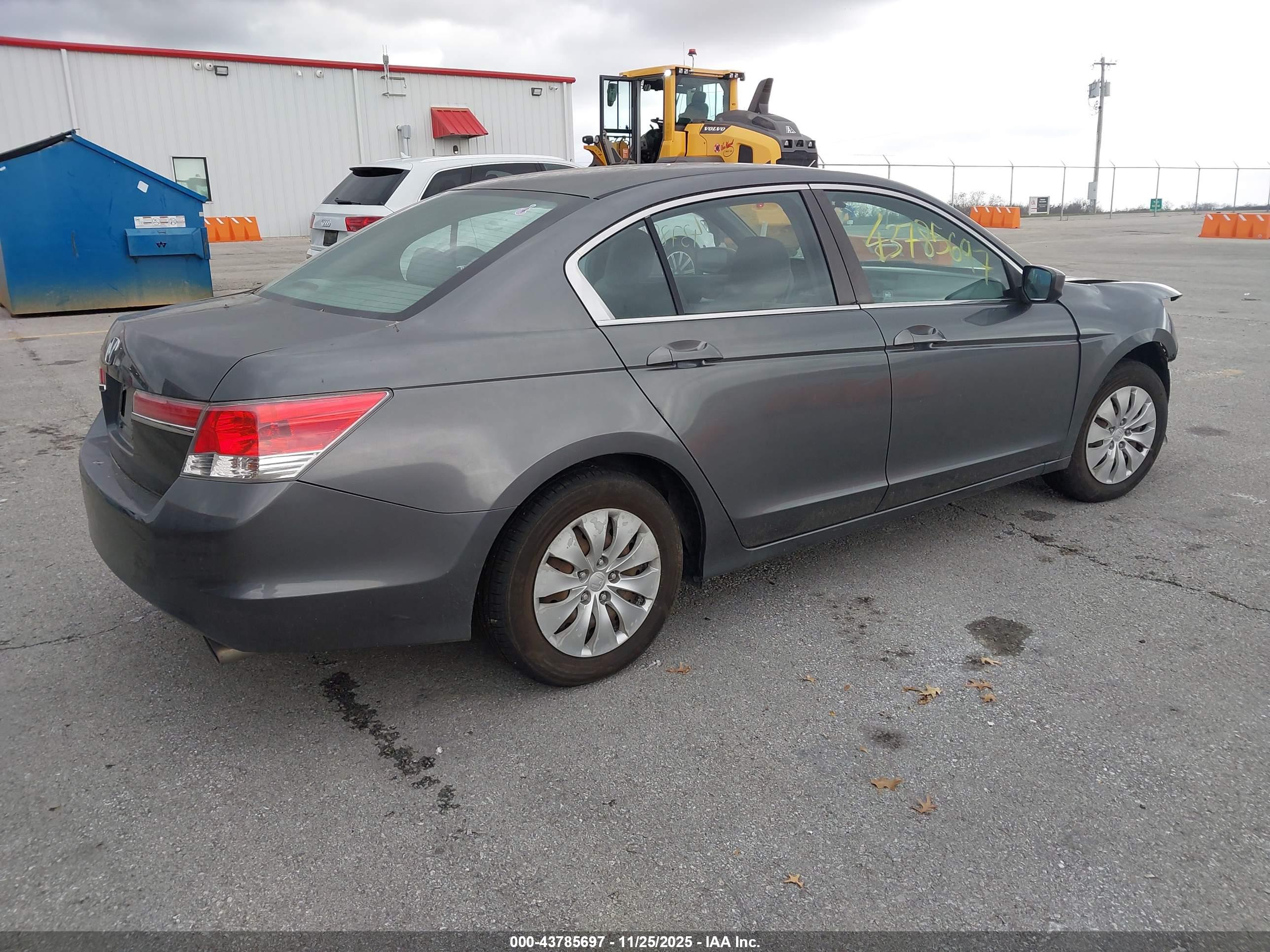 HONDA ACCORD image 4